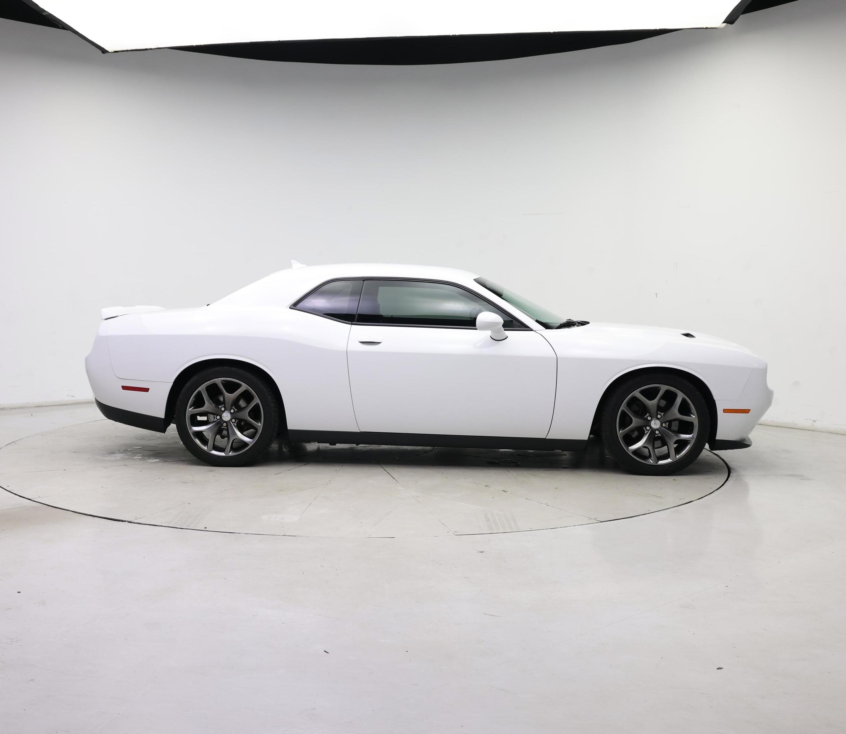 Thumbnail: 2015 Dodge Challenger - 7