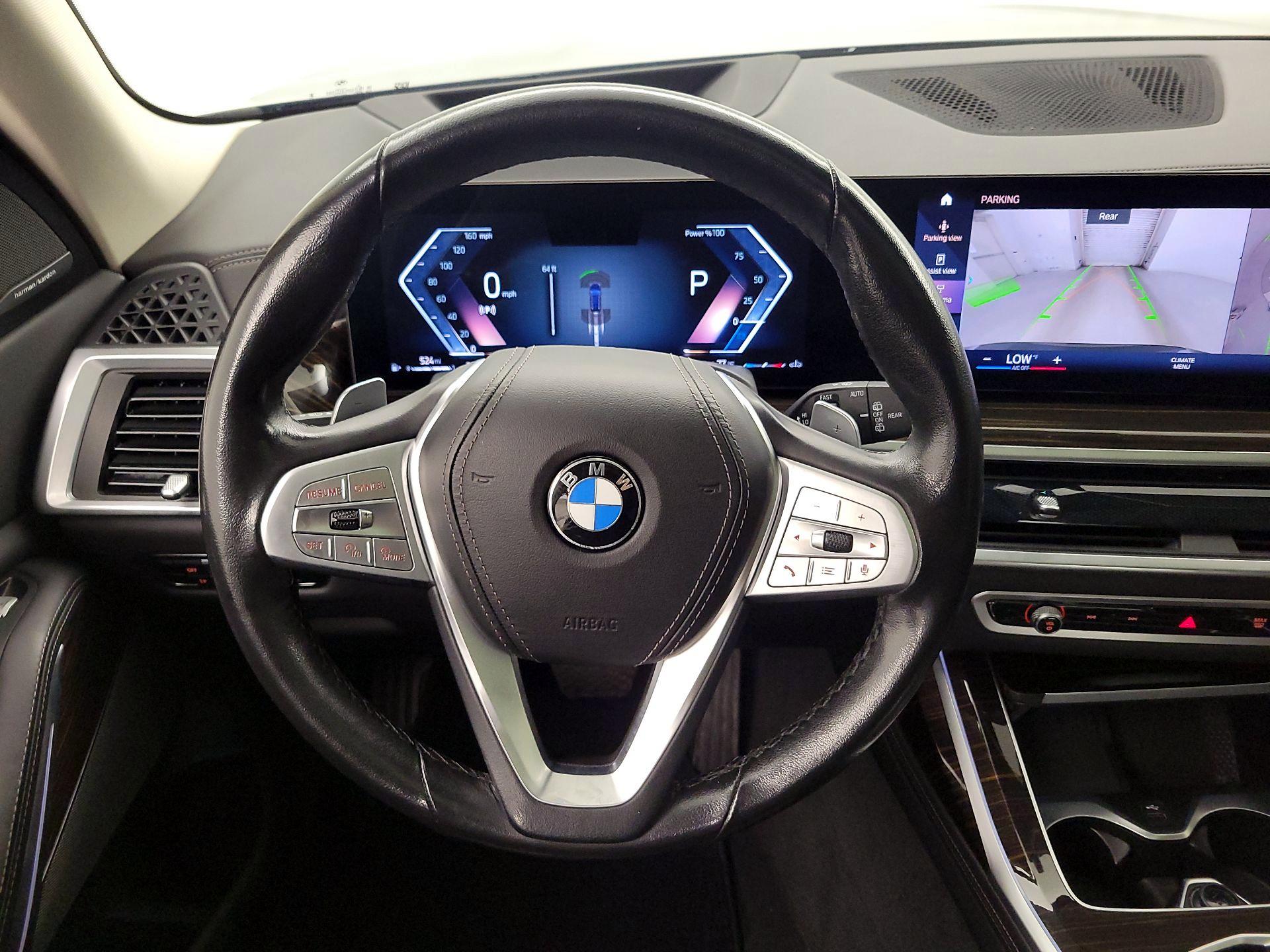 Thumbnail: 2023 BMW X7 - 10
