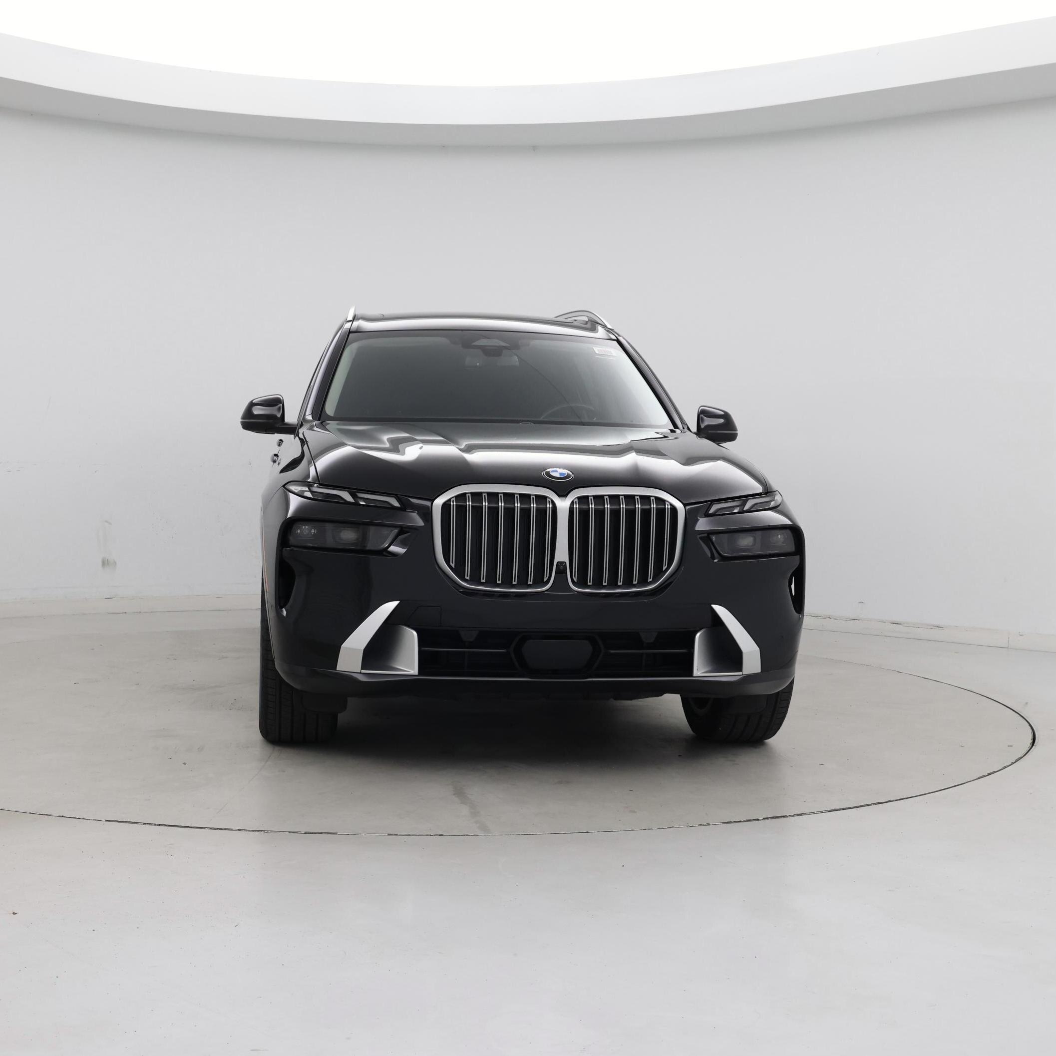 Thumbnail: 2023 BMW X7 - 5