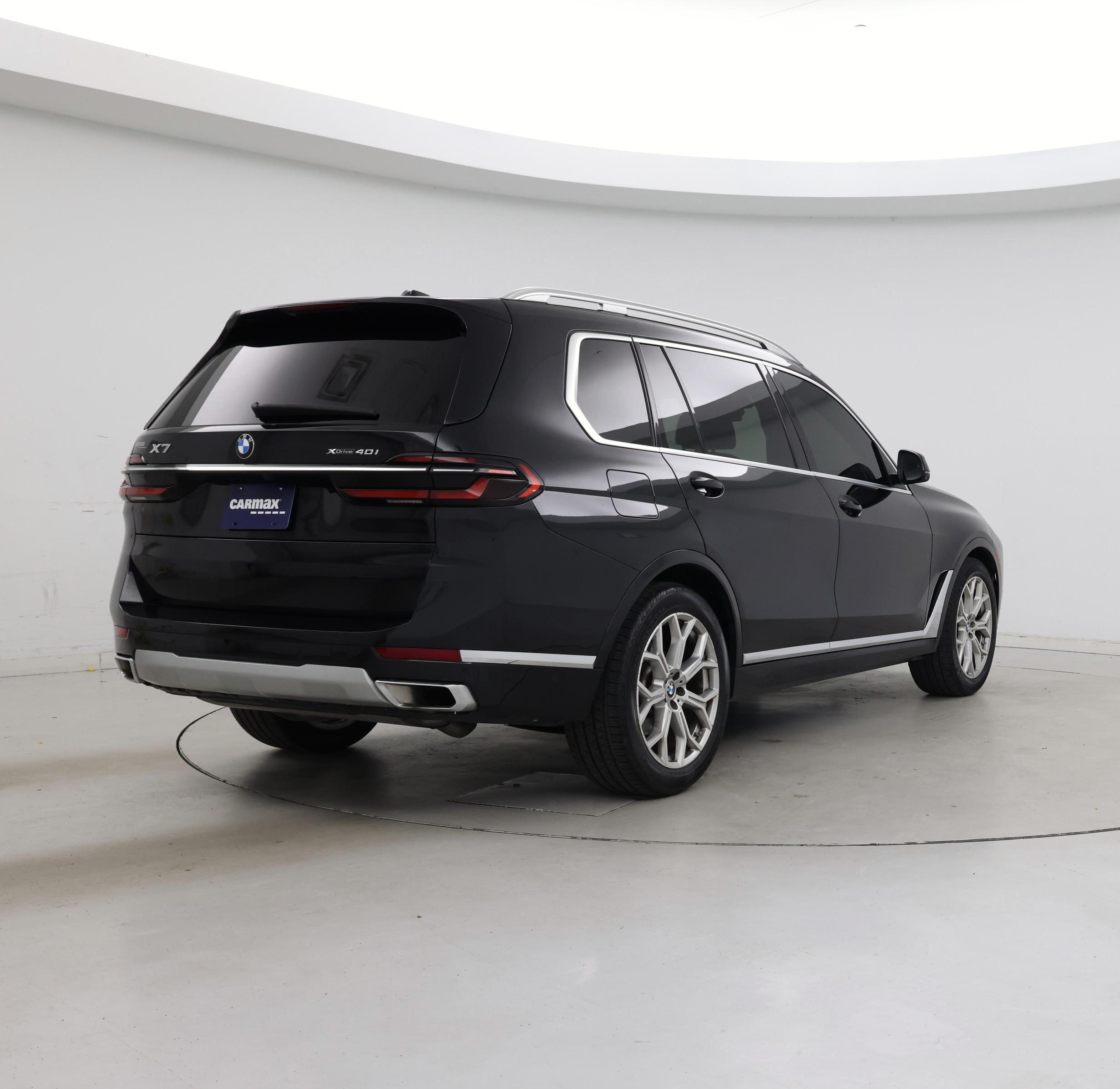 Thumbnail: 2023 BMW X7 - 8