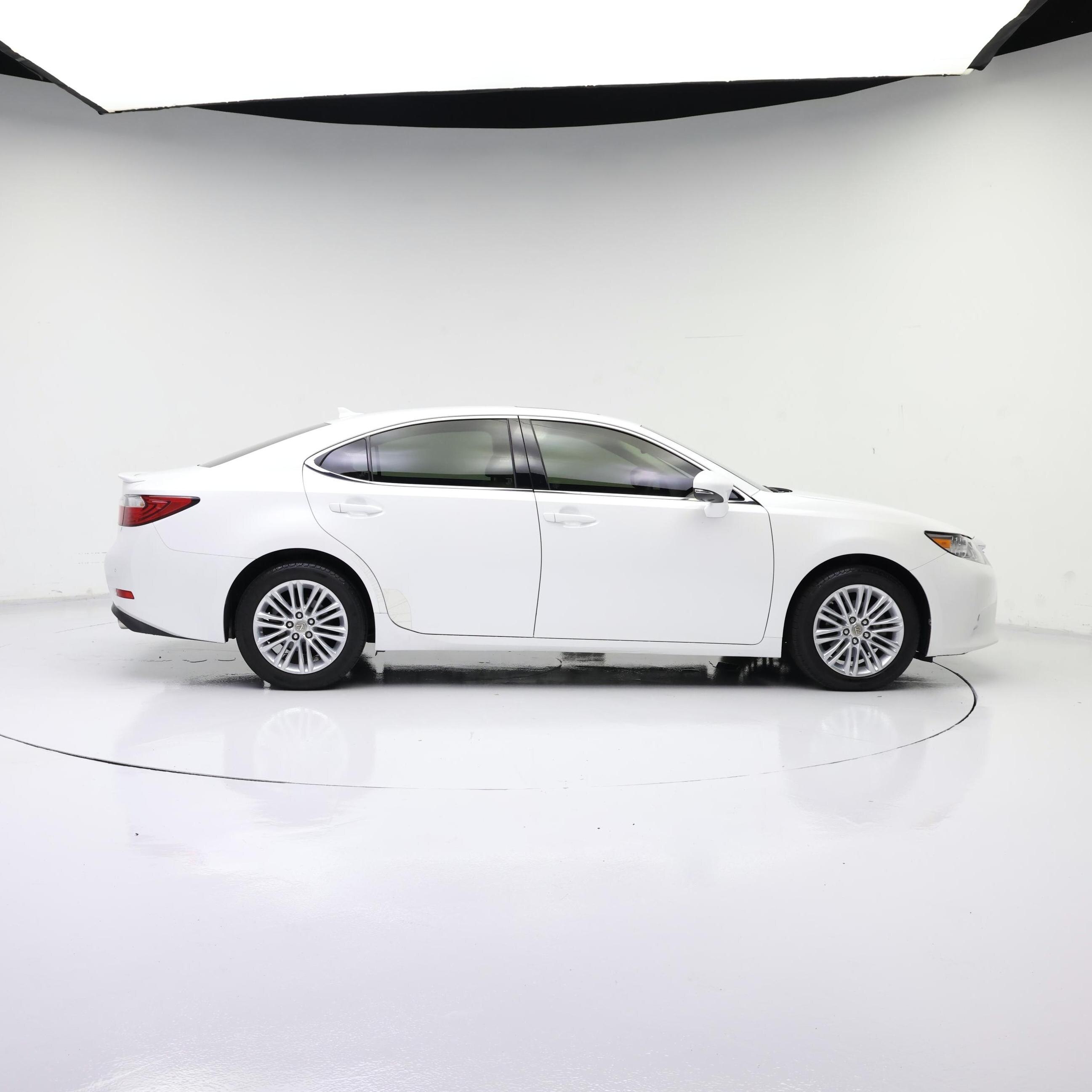 Thumbnail: 2014 Lexus ES - 7