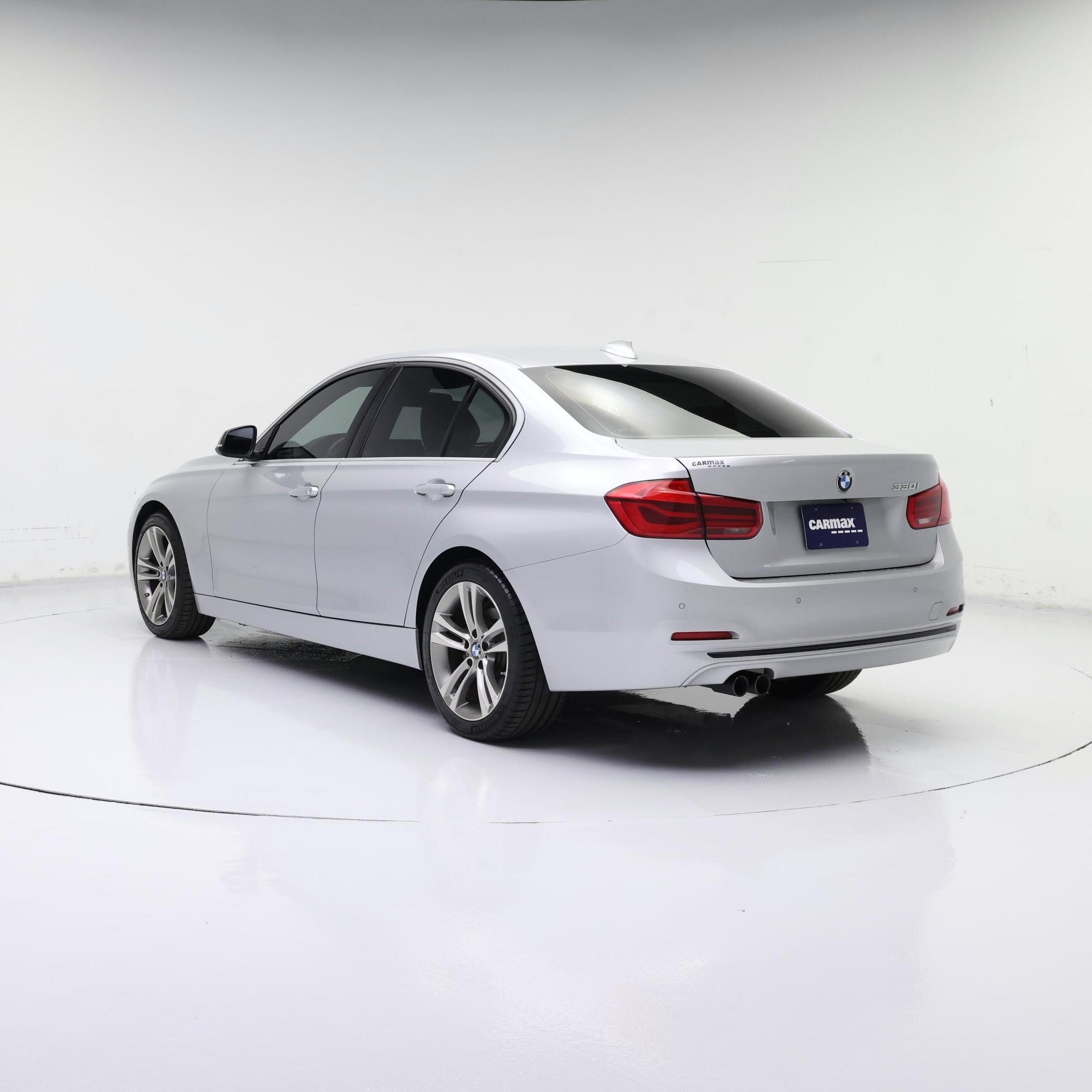 Thumbnail: 2017 BMW 3 Series - 2