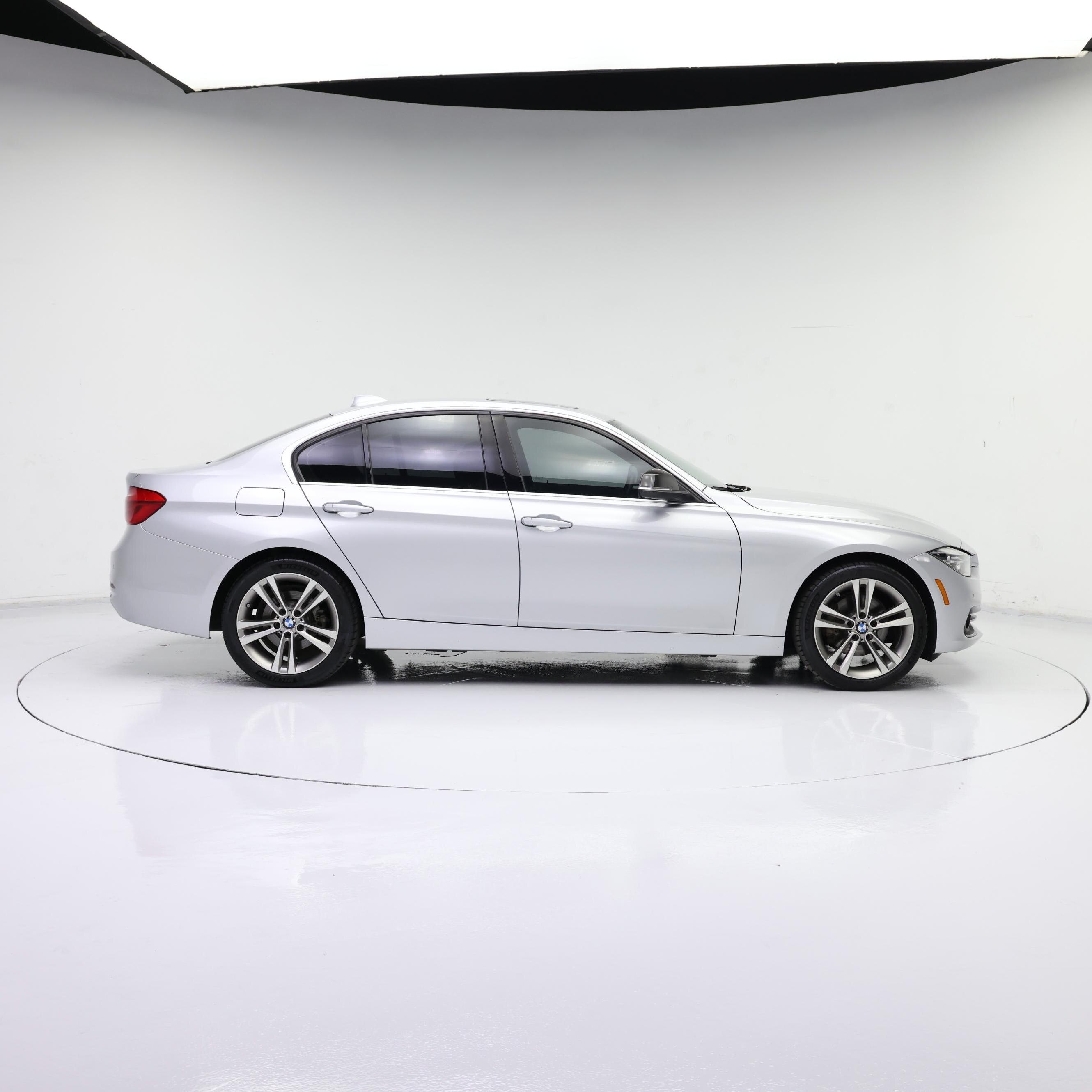 Thumbnail: 2017 BMW 3 Series - 7