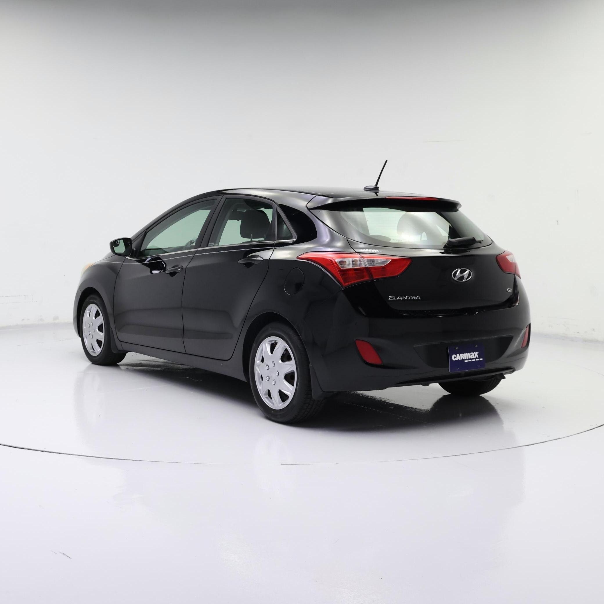 Thumbnail: 2016 Hyundai Elantra - 2