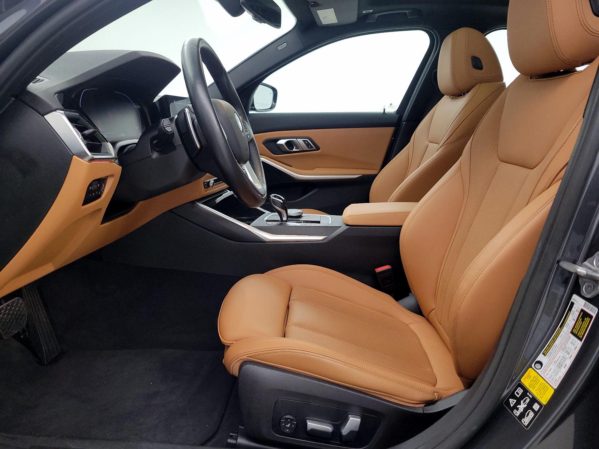 Thumbnail: 2022 BMW 3 Series - 11