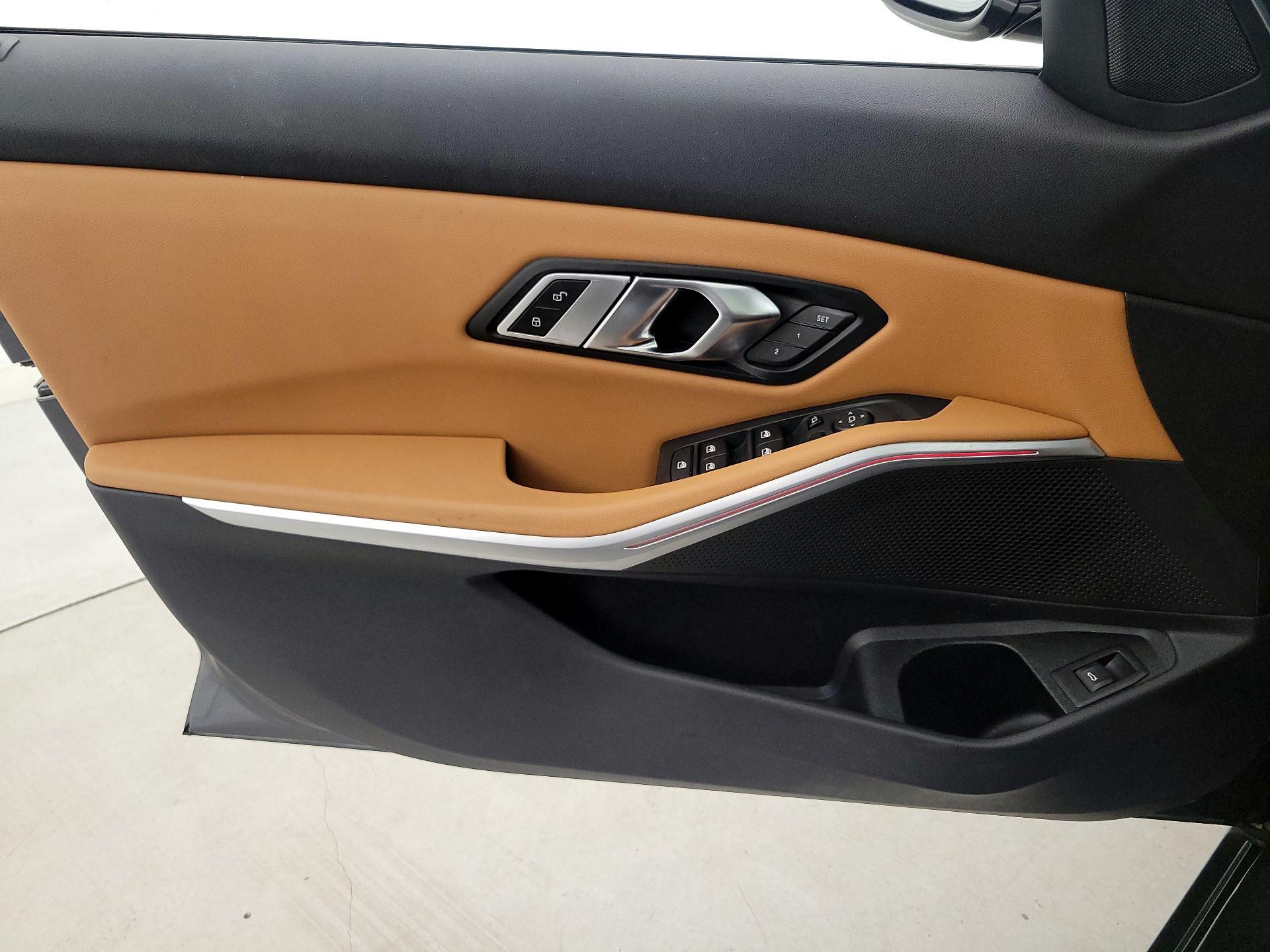 Thumbnail: 2022 BMW 3 Series - 12