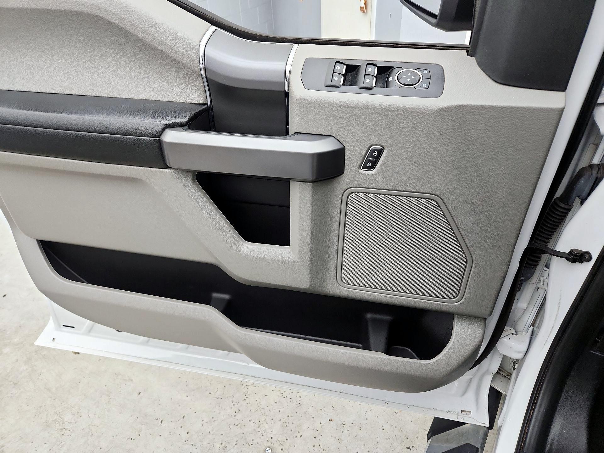 Thumbnail: 2019 Ford F-150 - 12