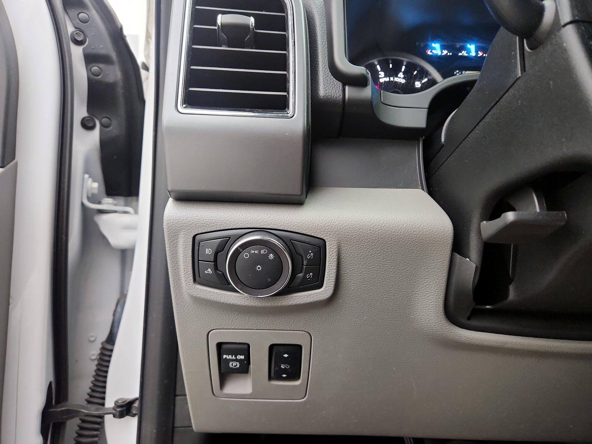 Thumbnail: 2019 Ford F-150 - 13