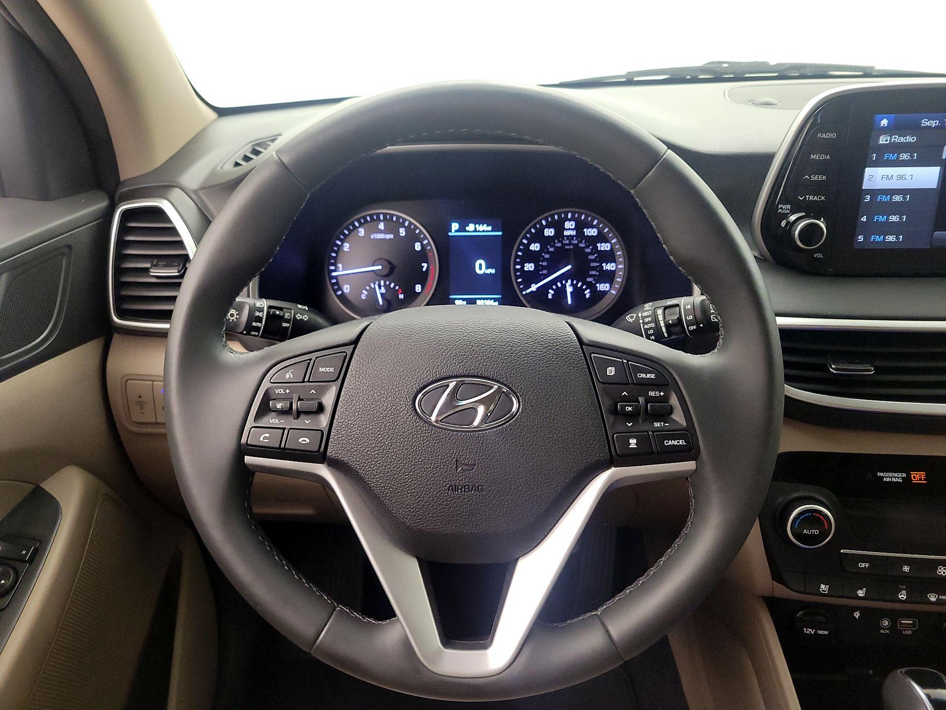 Thumbnail: 2020 Hyundai Tucson - 10