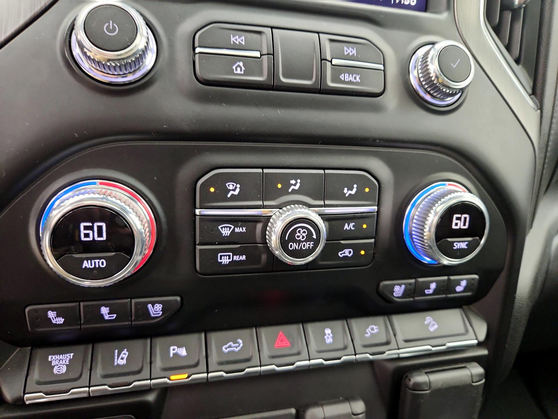 Thumbnail: 2020 GMC Sierra 2500 - 17
