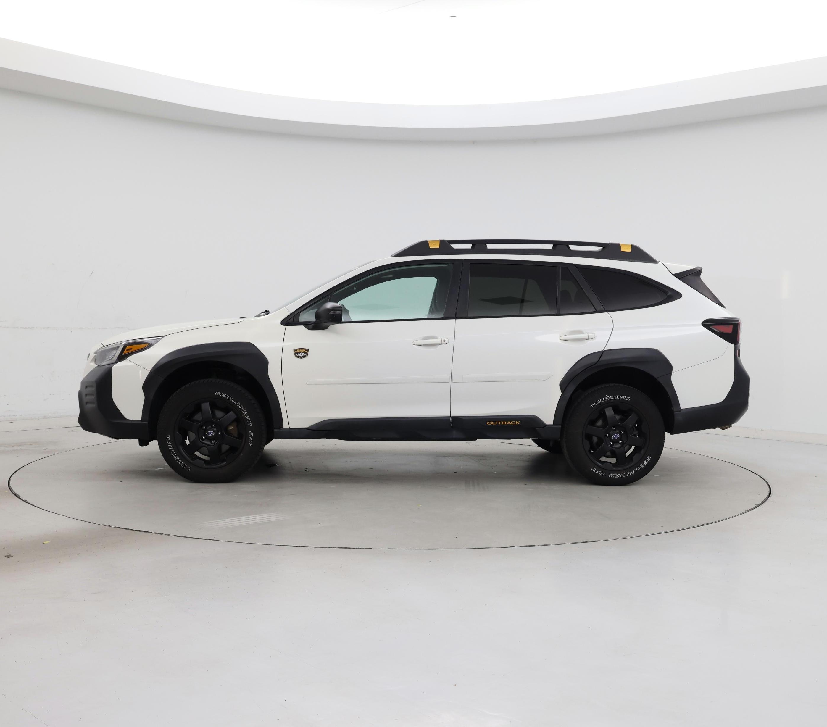Thumbnail: 2022 Subaru Outback - 3