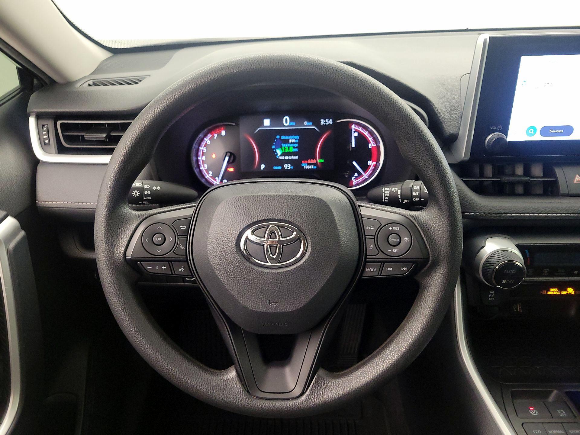 Thumbnail: 2023 Toyota RAV4 - 10
