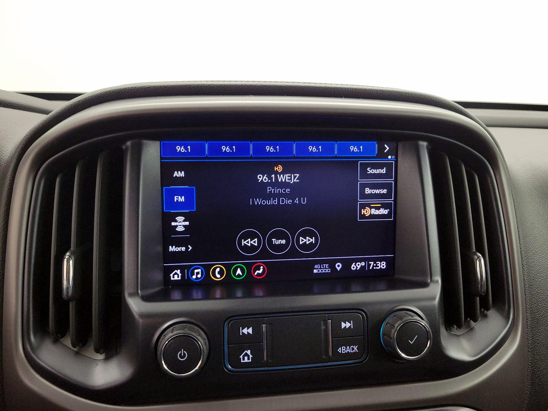 Thumbnail: 2021 GMC Canyon - 16