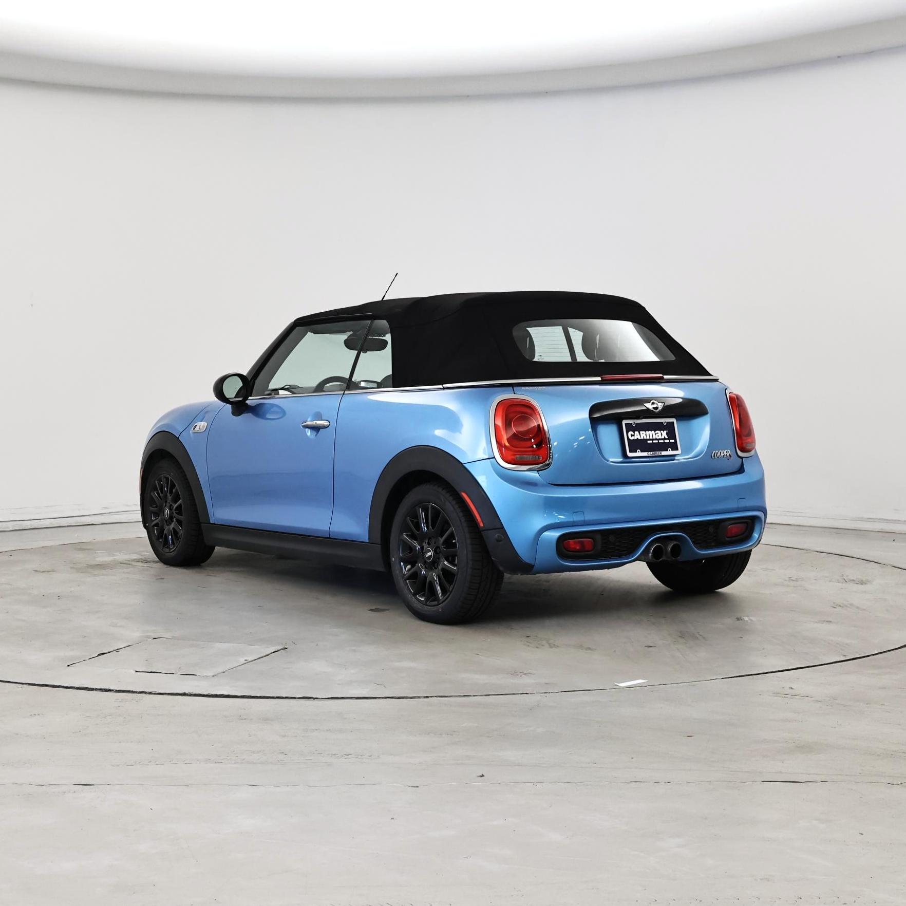 Thumbnail: 2017 MINI Cooper - 2