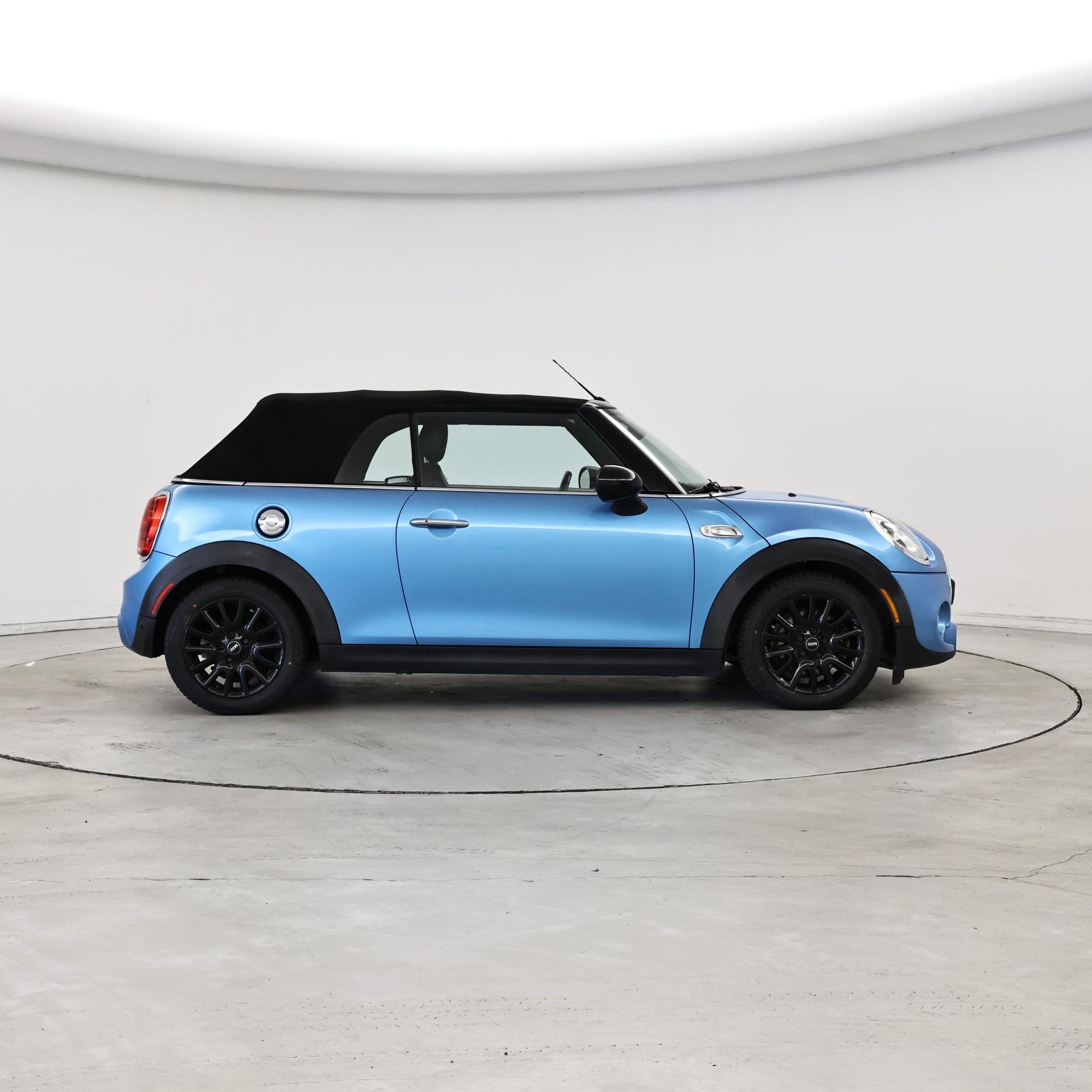 Thumbnail: 2017 MINI Cooper - 7