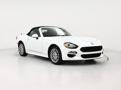 White 2017 Fiat 124 Spider Classica