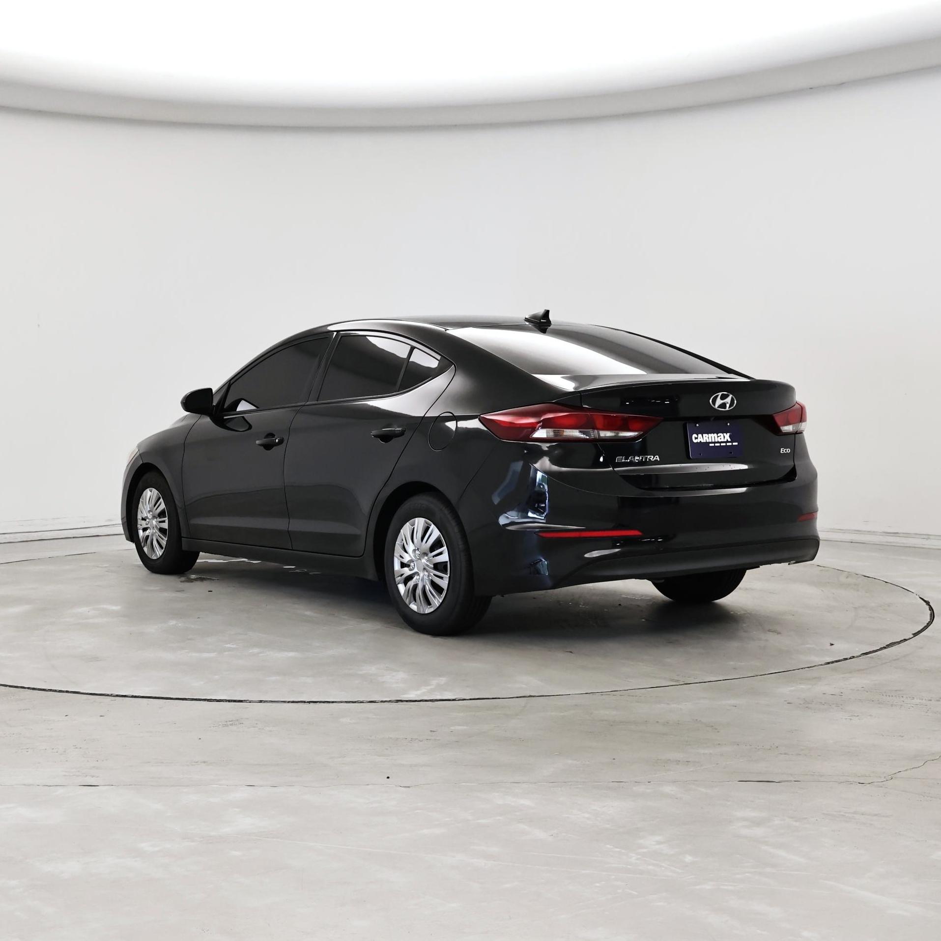 Thumbnail: 2017 Hyundai Elantra - 2