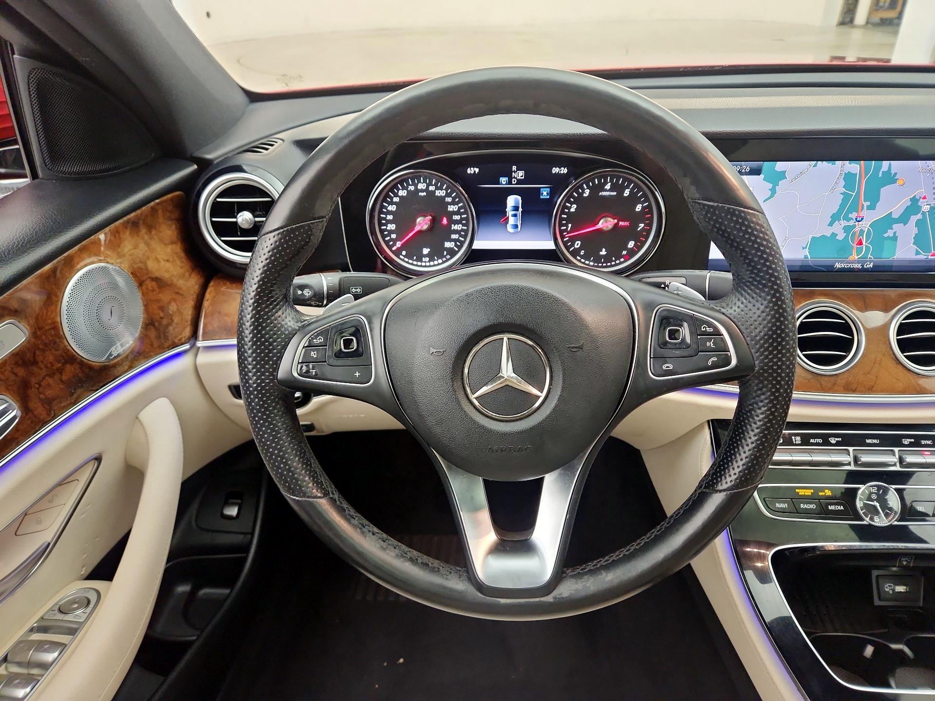 Thumbnail: 2018 Mercedes-Benz E-Class - 10