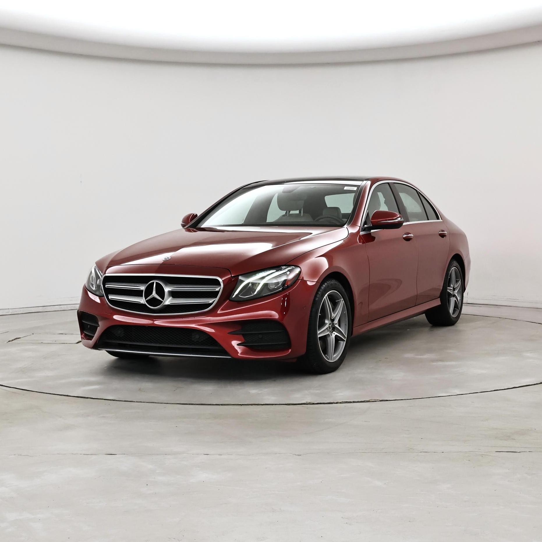 Thumbnail: 2018 Mercedes-Benz E-Class - 4