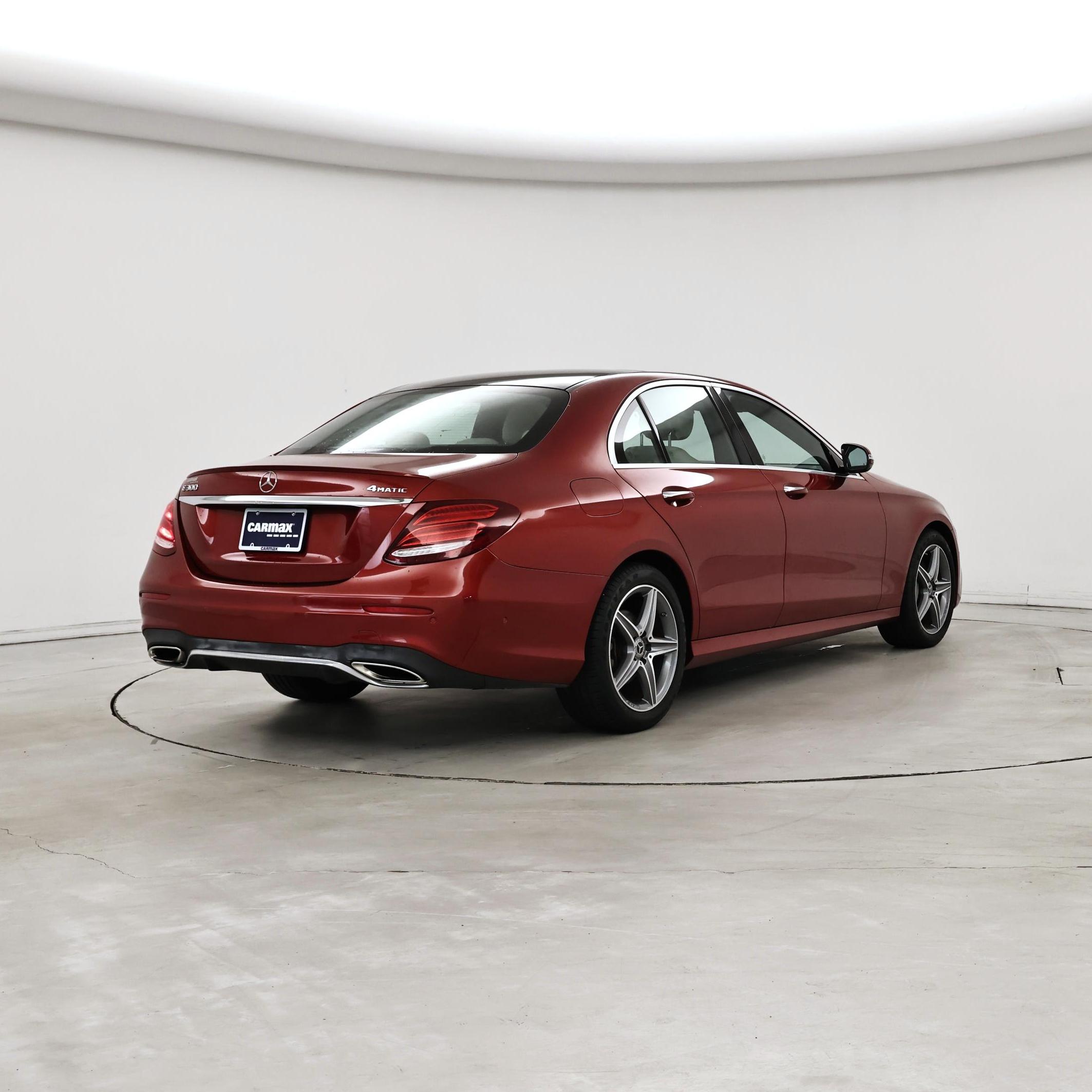 Thumbnail: 2018 Mercedes-Benz E-Class - 8