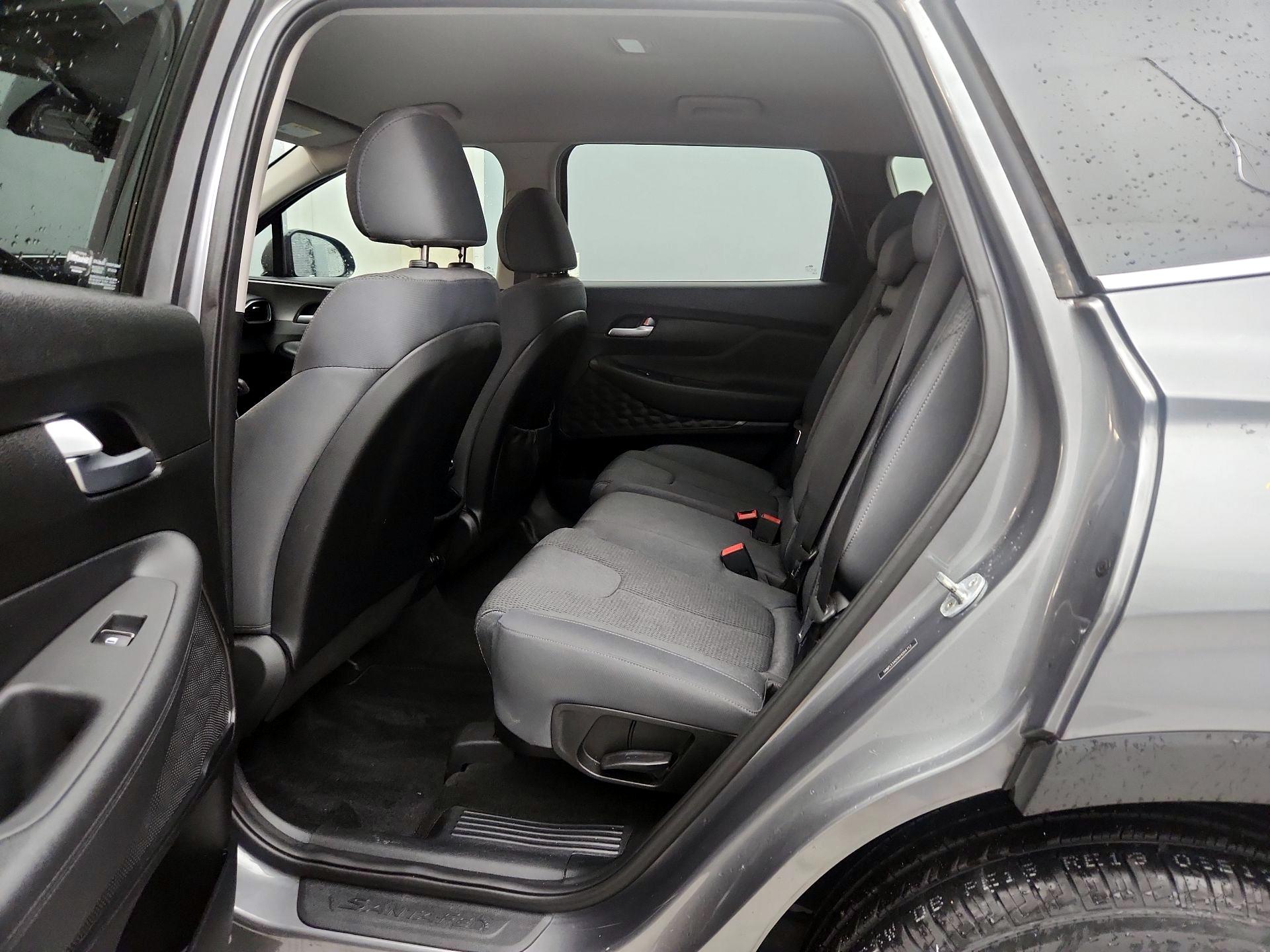 Thumbnail: 2019 Hyundai Santa Fe - 19