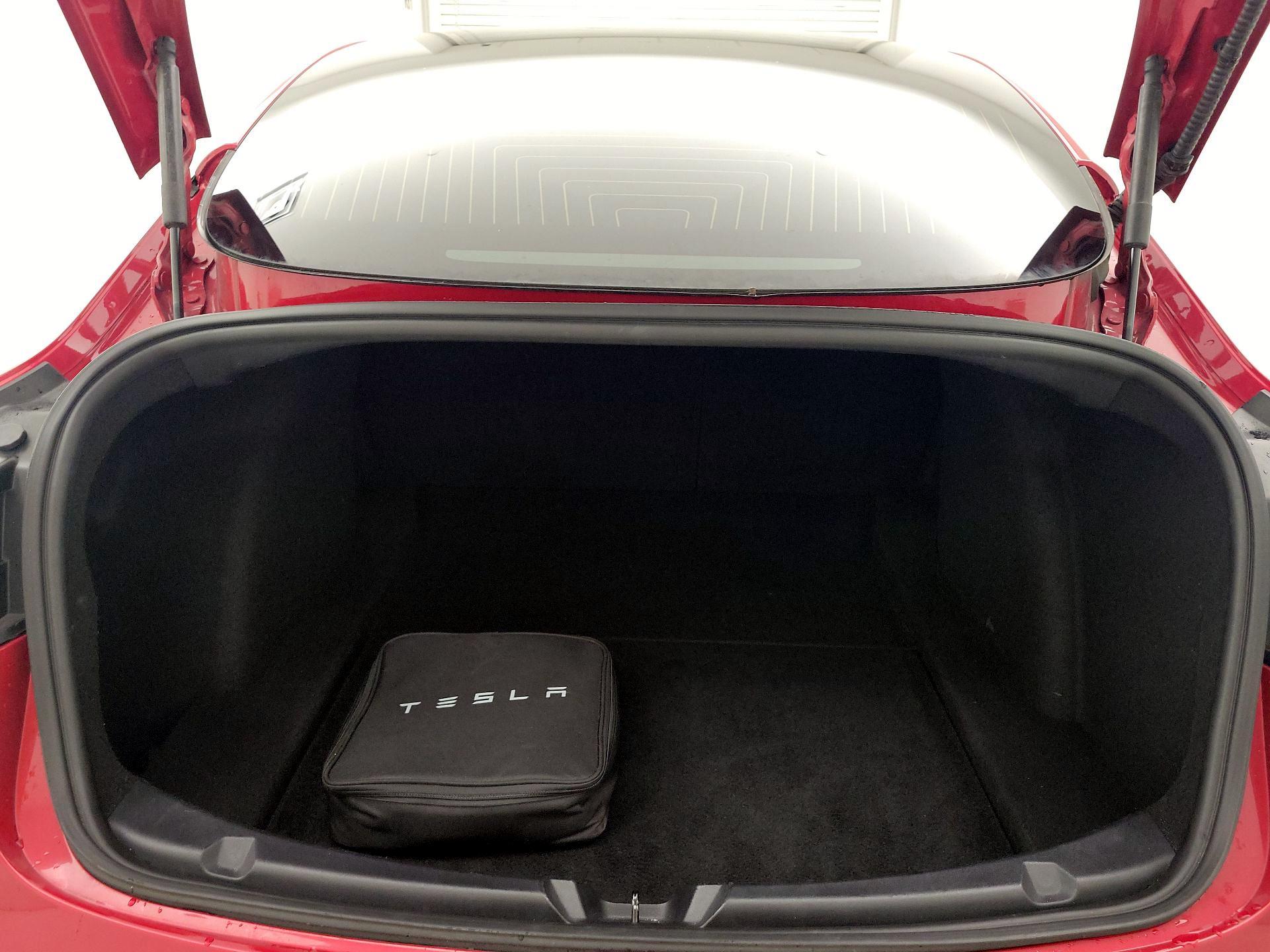 Thumbnail: 2020 Tesla Model 3 - 19