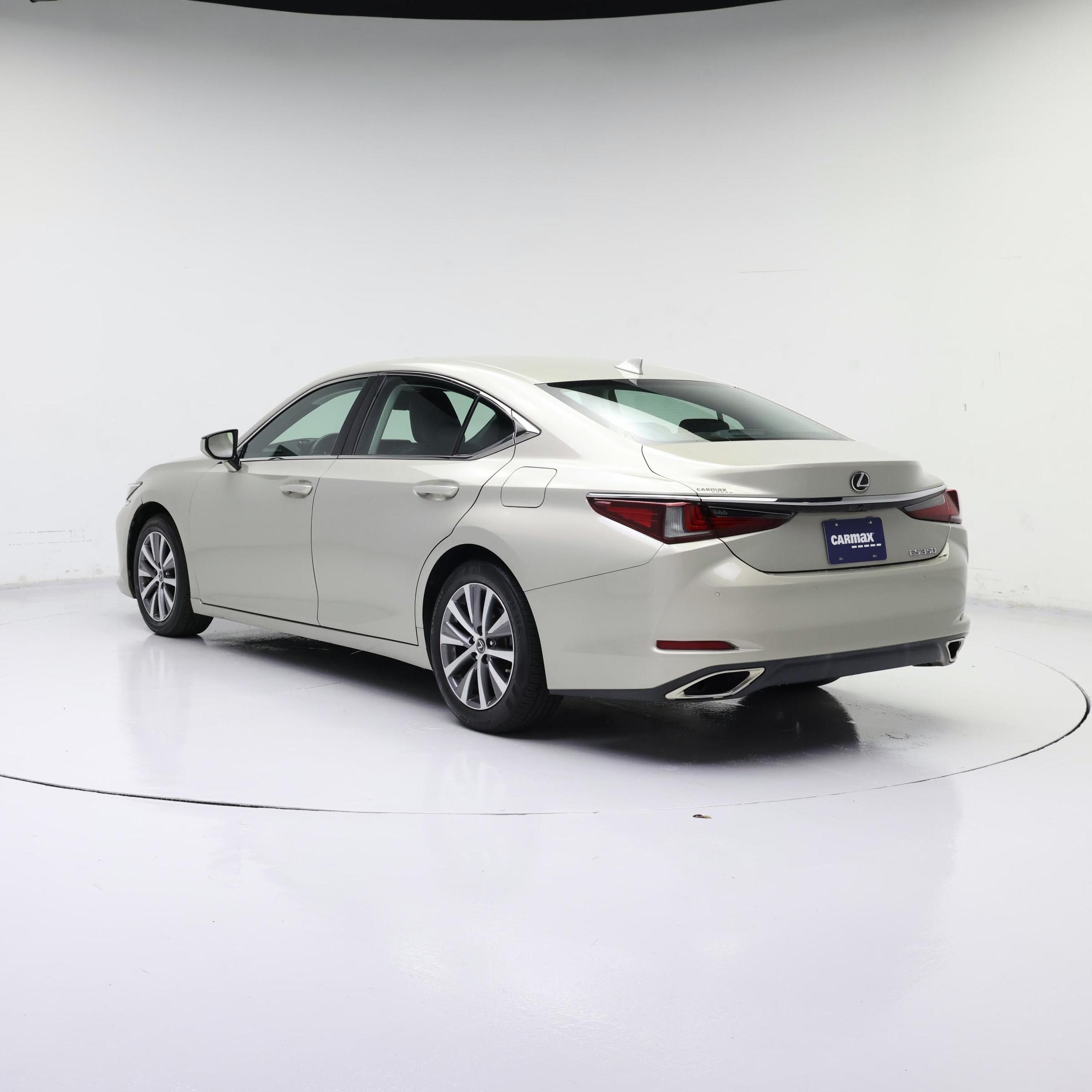 Thumbnail: 2020 Lexus ES - 2