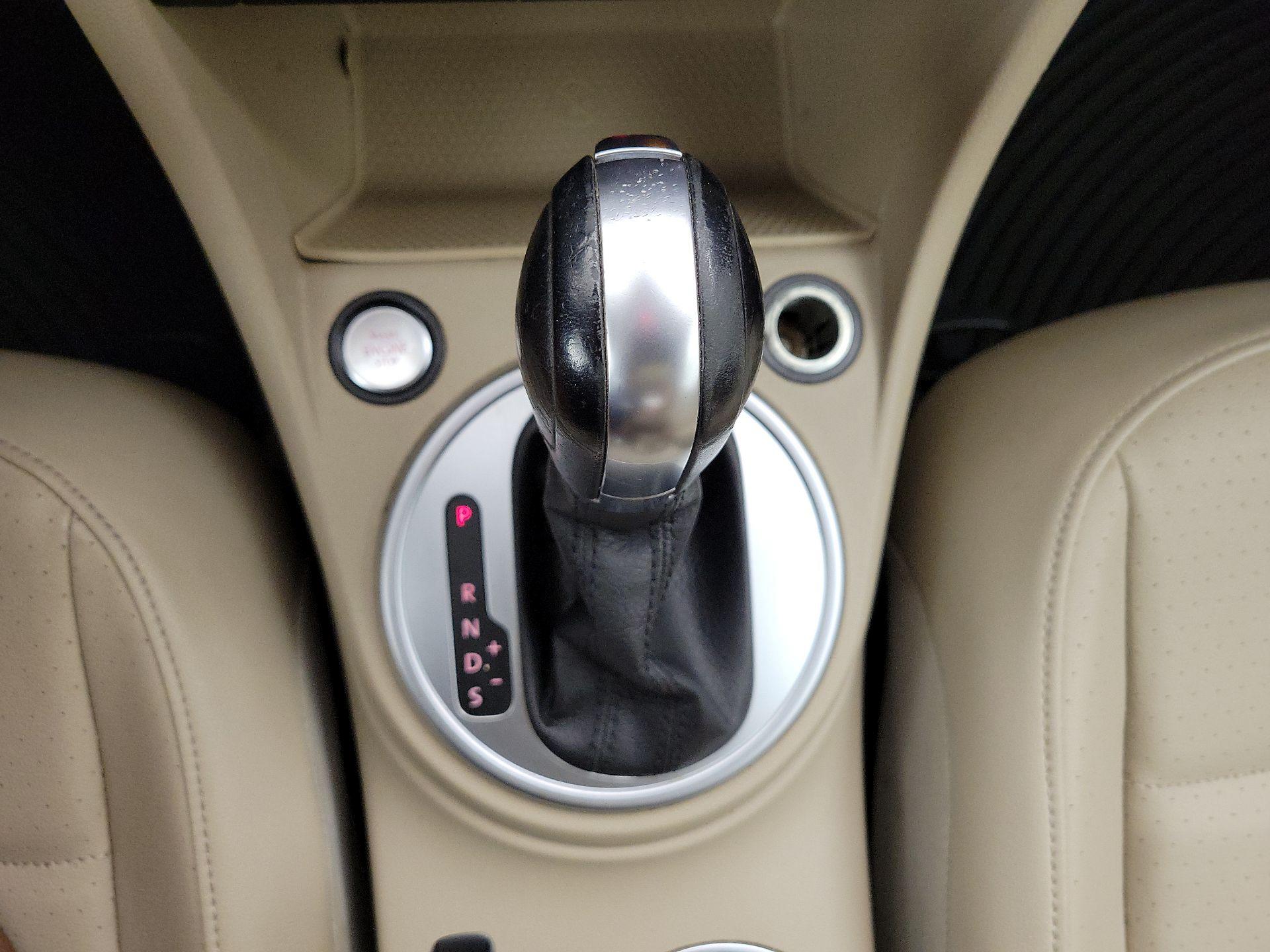 Thumbnail: 2016 Volkswagen Beetle - 18