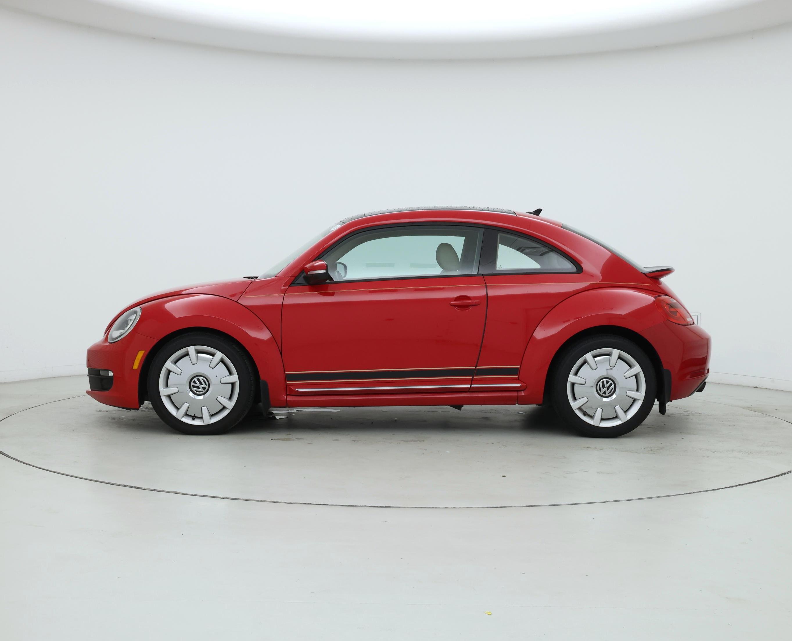 Thumbnail: 2016 Volkswagen Beetle - 3