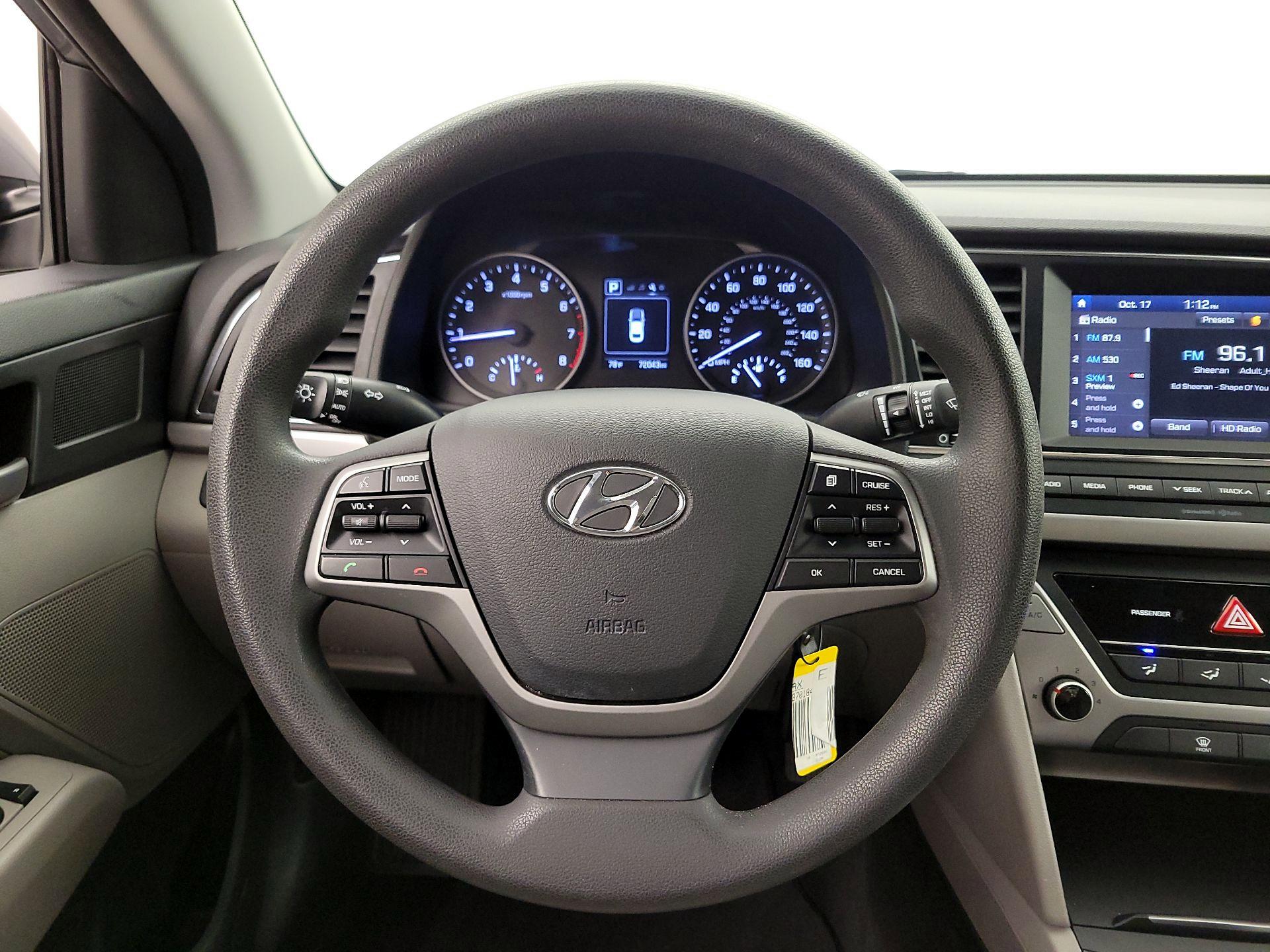 Thumbnail: 2018 Hyundai Elantra - 10