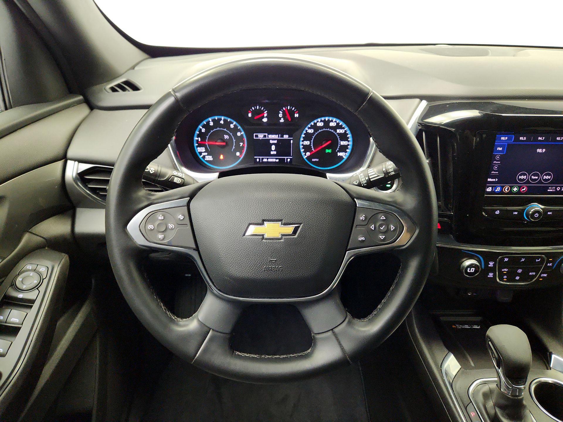 Thumbnail: 2023 Chevrolet Traverse - 10