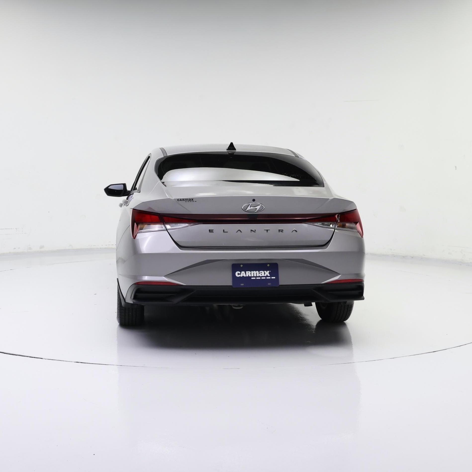 Thumbnail: 2023 Hyundai Elantra - 6