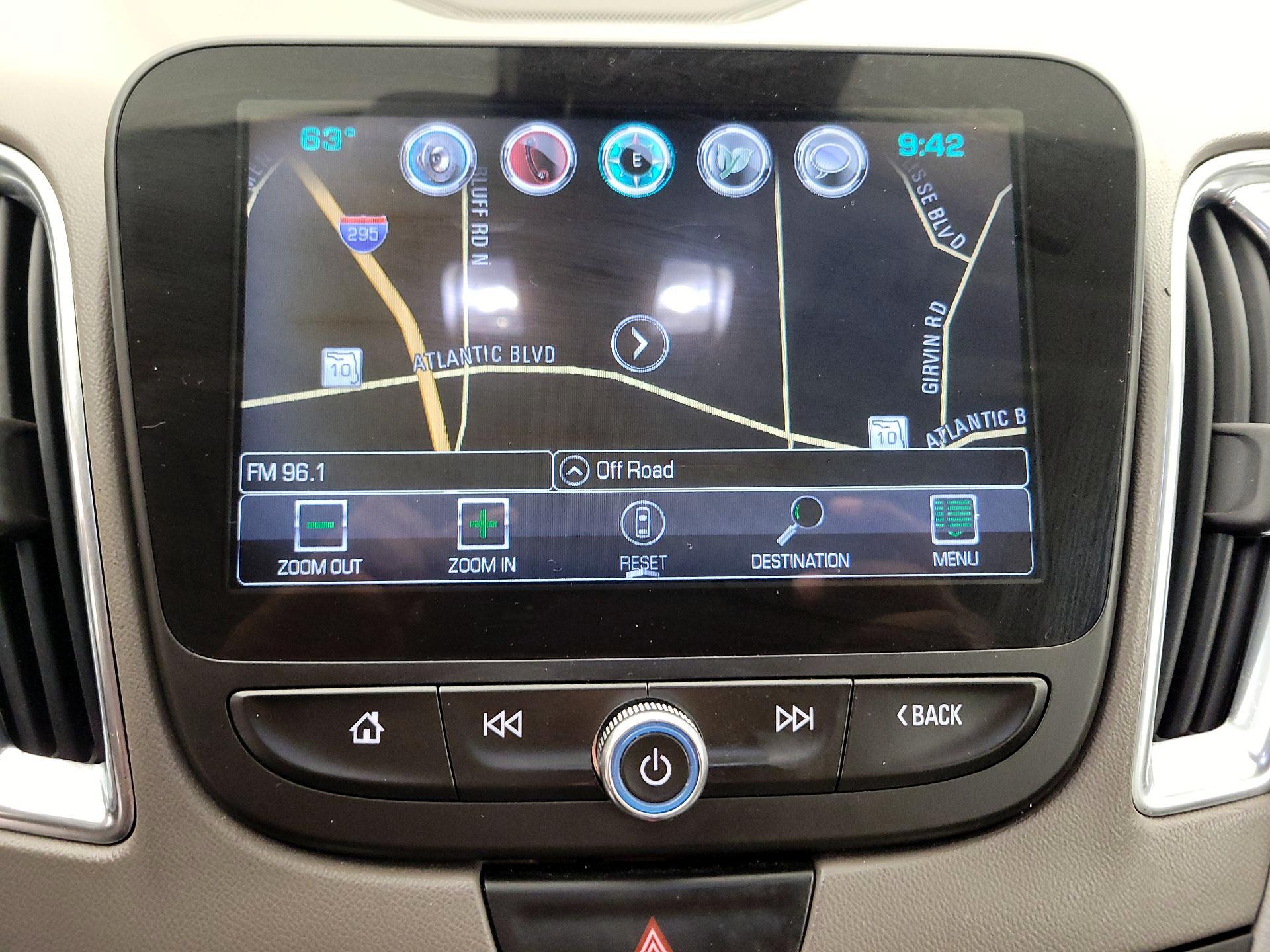 Thumbnail: 2016 Chevrolet Malibu - 14