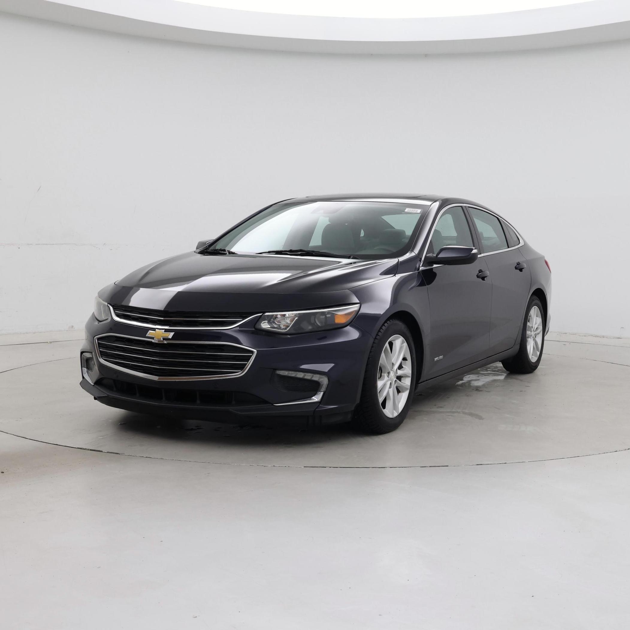 Thumbnail: 2016 Chevrolet Malibu - 4