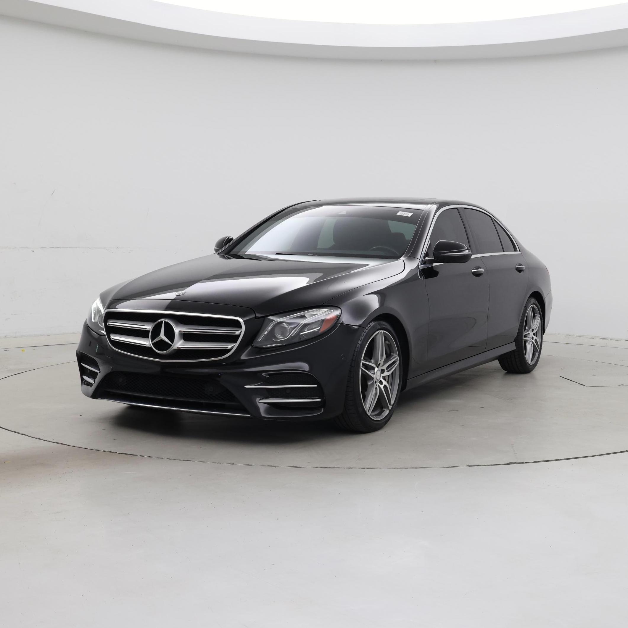 Thumbnail: 2017 Mercedes-Benz E-Class - 4