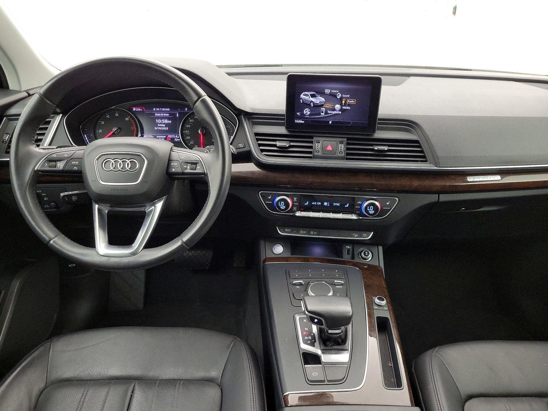Thumbnail: 2019 Audi Q5 - 9