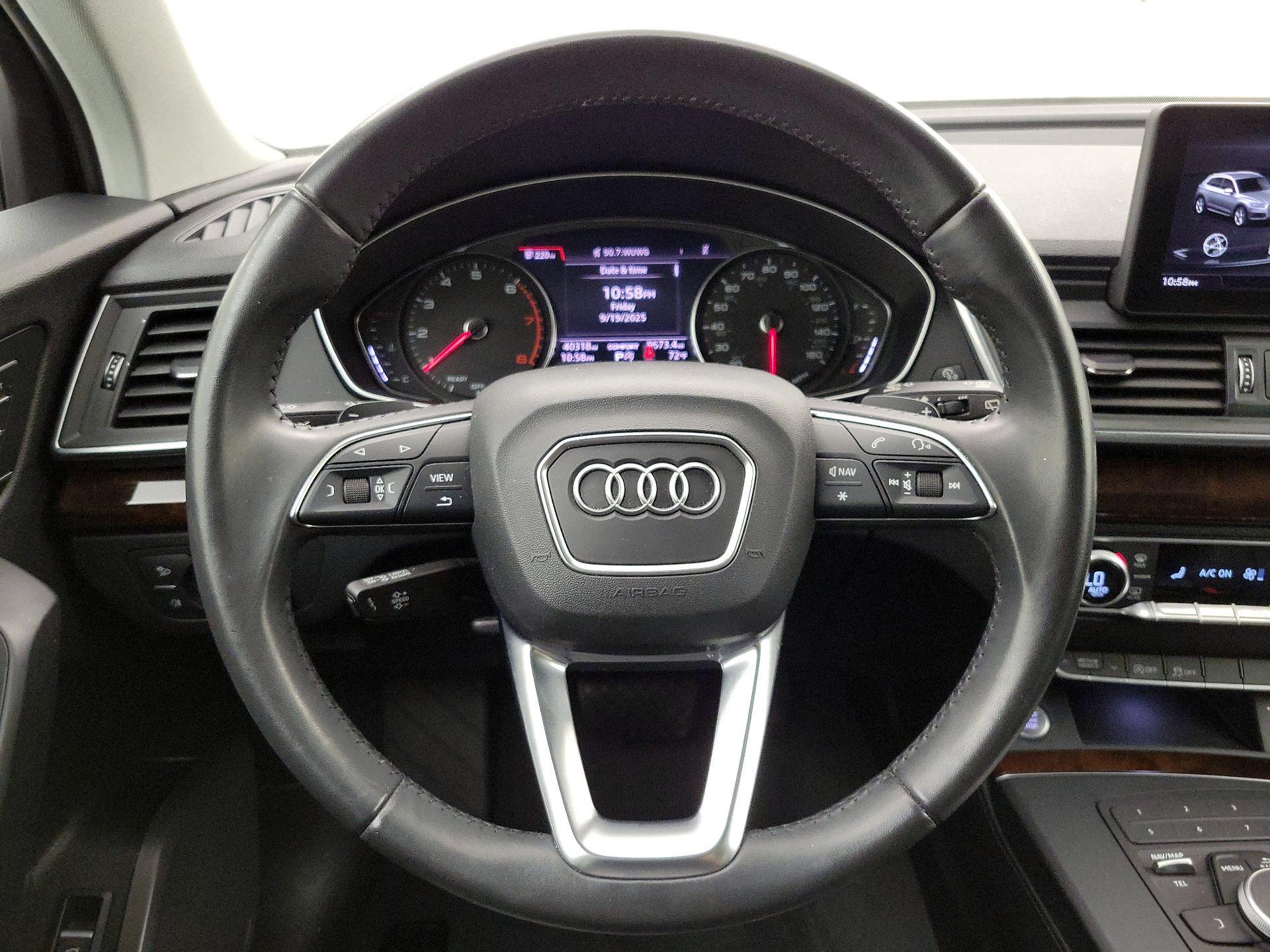 Thumbnail: 2019 Audi Q5 - 10