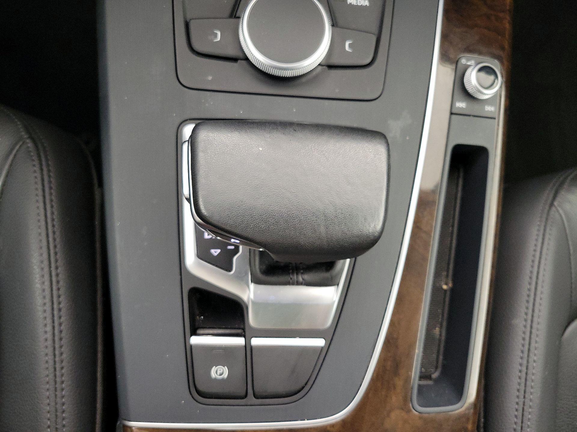 Thumbnail: 2019 Audi Q5 - 17