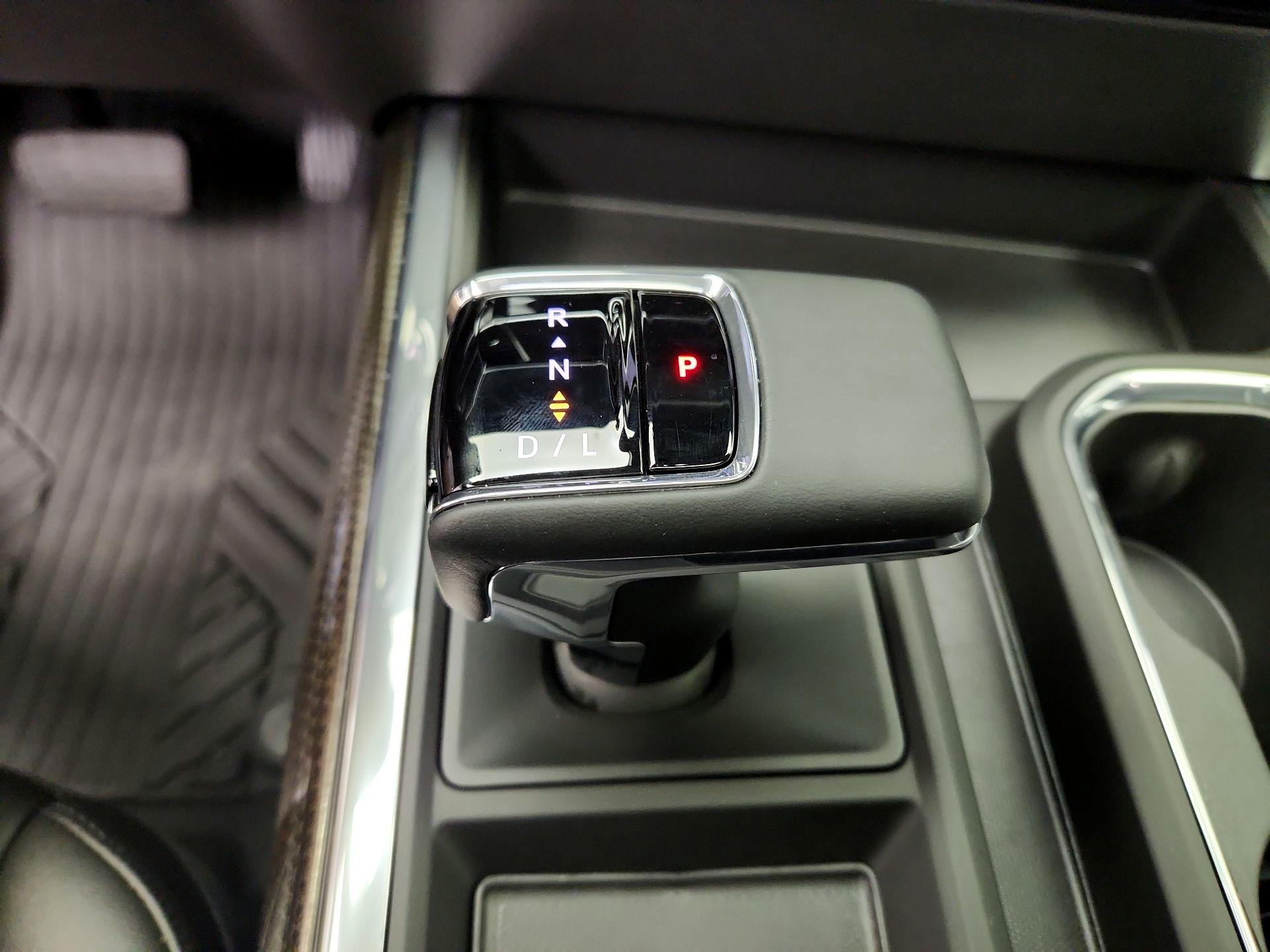 Thumbnail: 2025 Chevrolet Silverado 1500 - 18