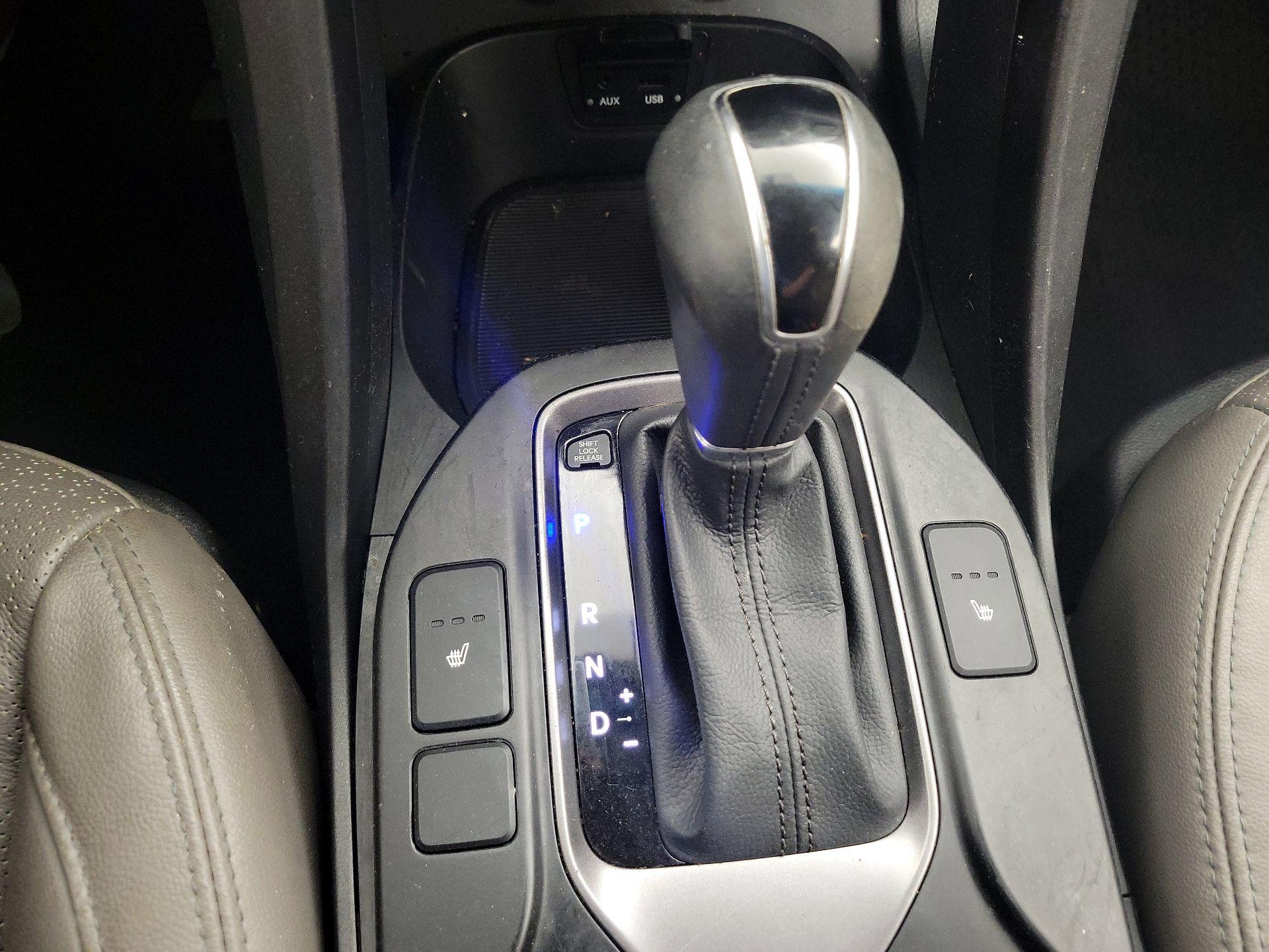 Thumbnail: 2014 Hyundai Santa Fe - 18
