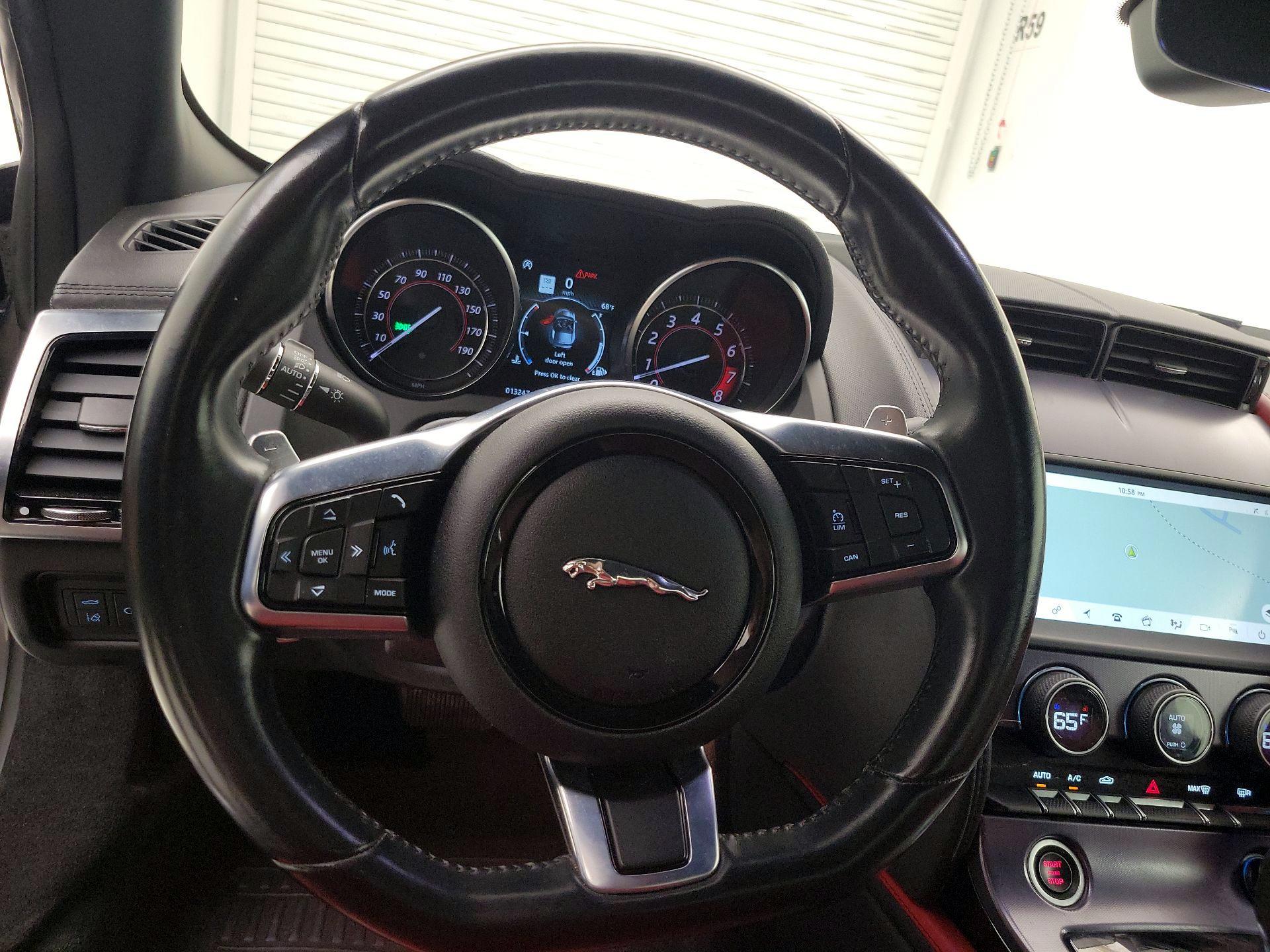 Thumbnail: 2019 Jaguar F-Type - 10