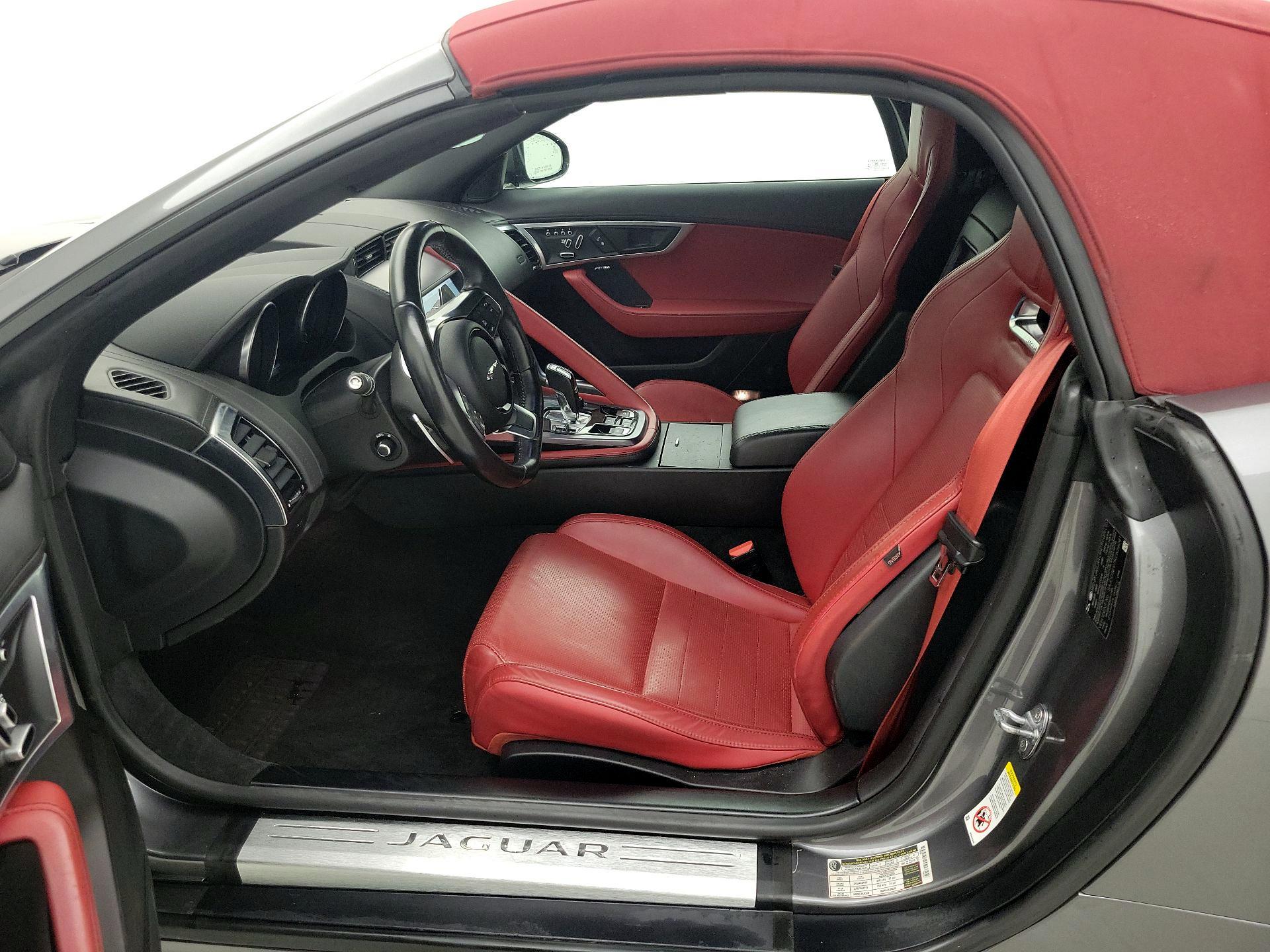 Thumbnail: 2019 Jaguar F-Type - 11