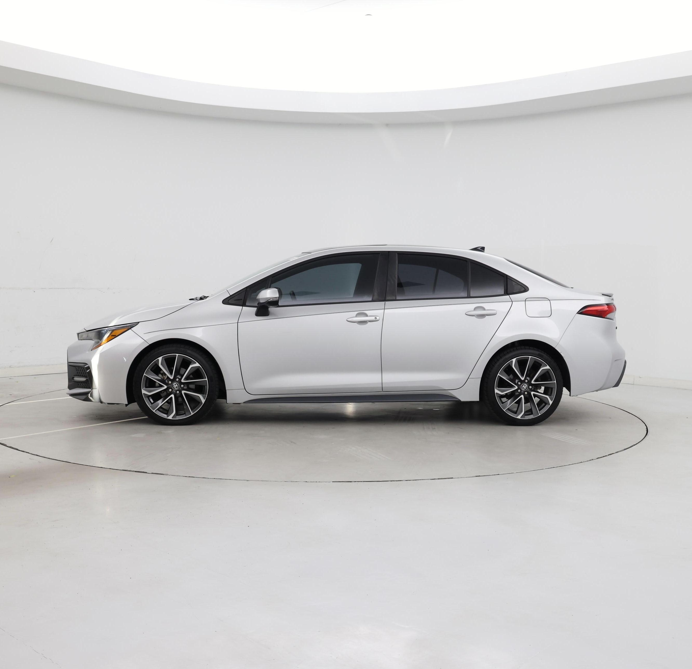 Thumbnail: 2021 Toyota Corolla - 3