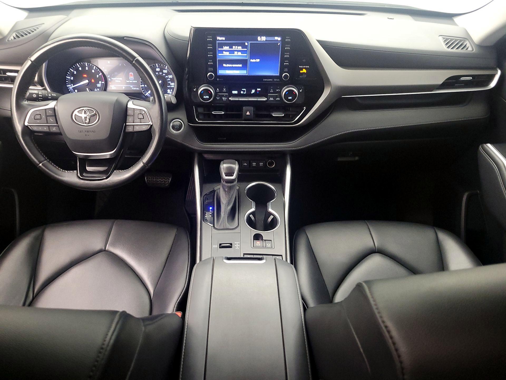 Thumbnail: 2021 Toyota Highlander - 9