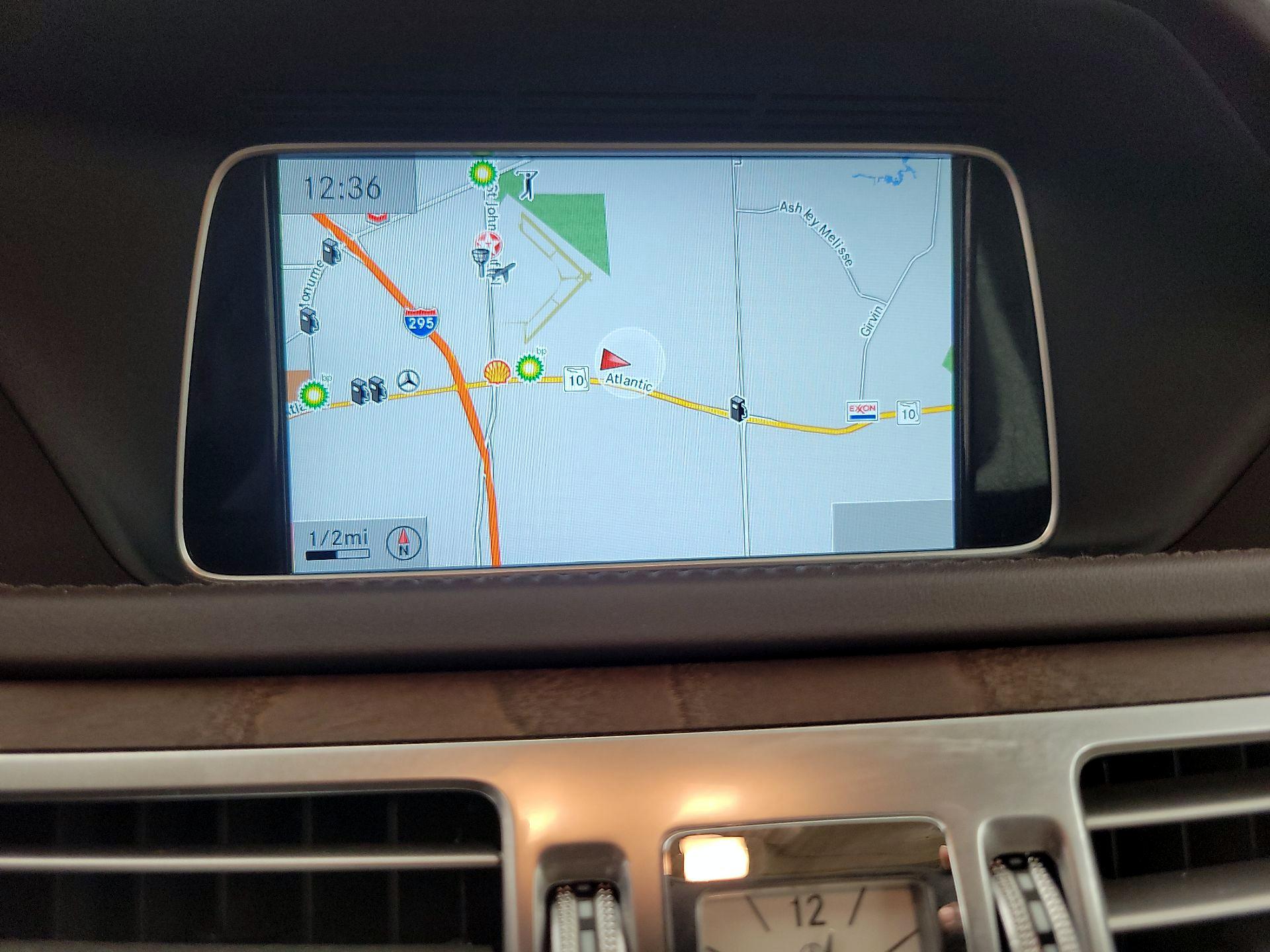 Thumbnail: 2015 Mercedes-Benz E-Class - 14