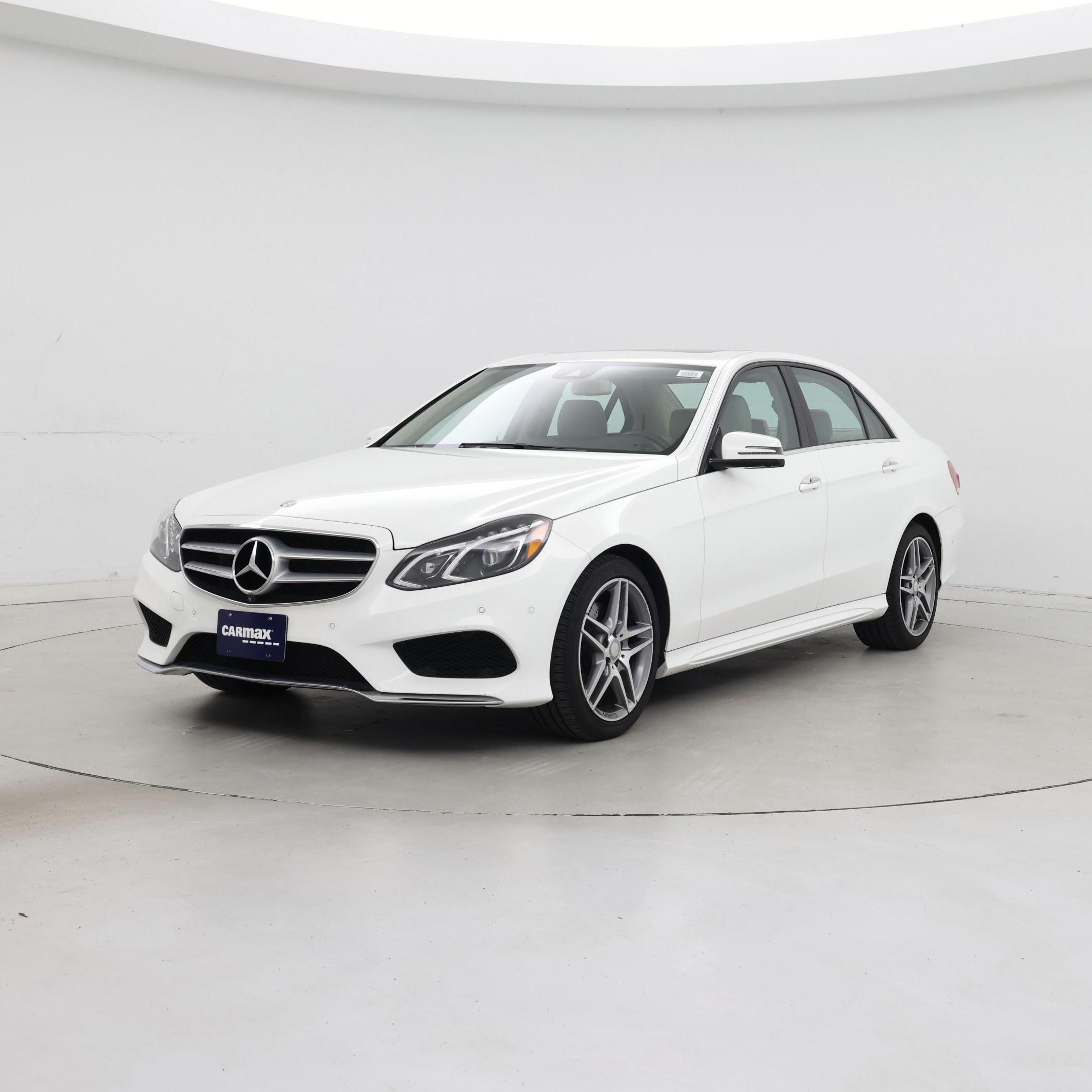 Thumbnail: 2015 Mercedes-Benz E-Class - 4