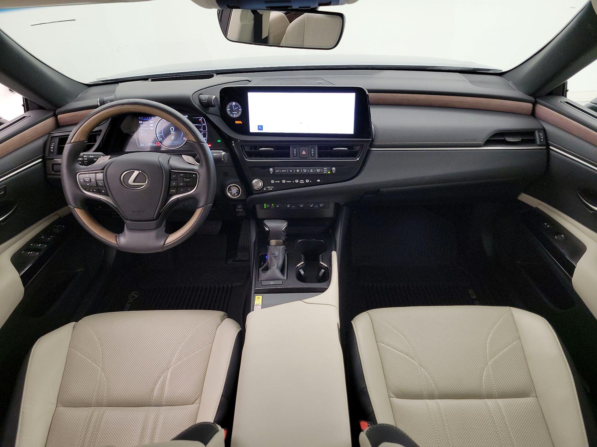 Thumbnail: 2024 Lexus ES - 9
