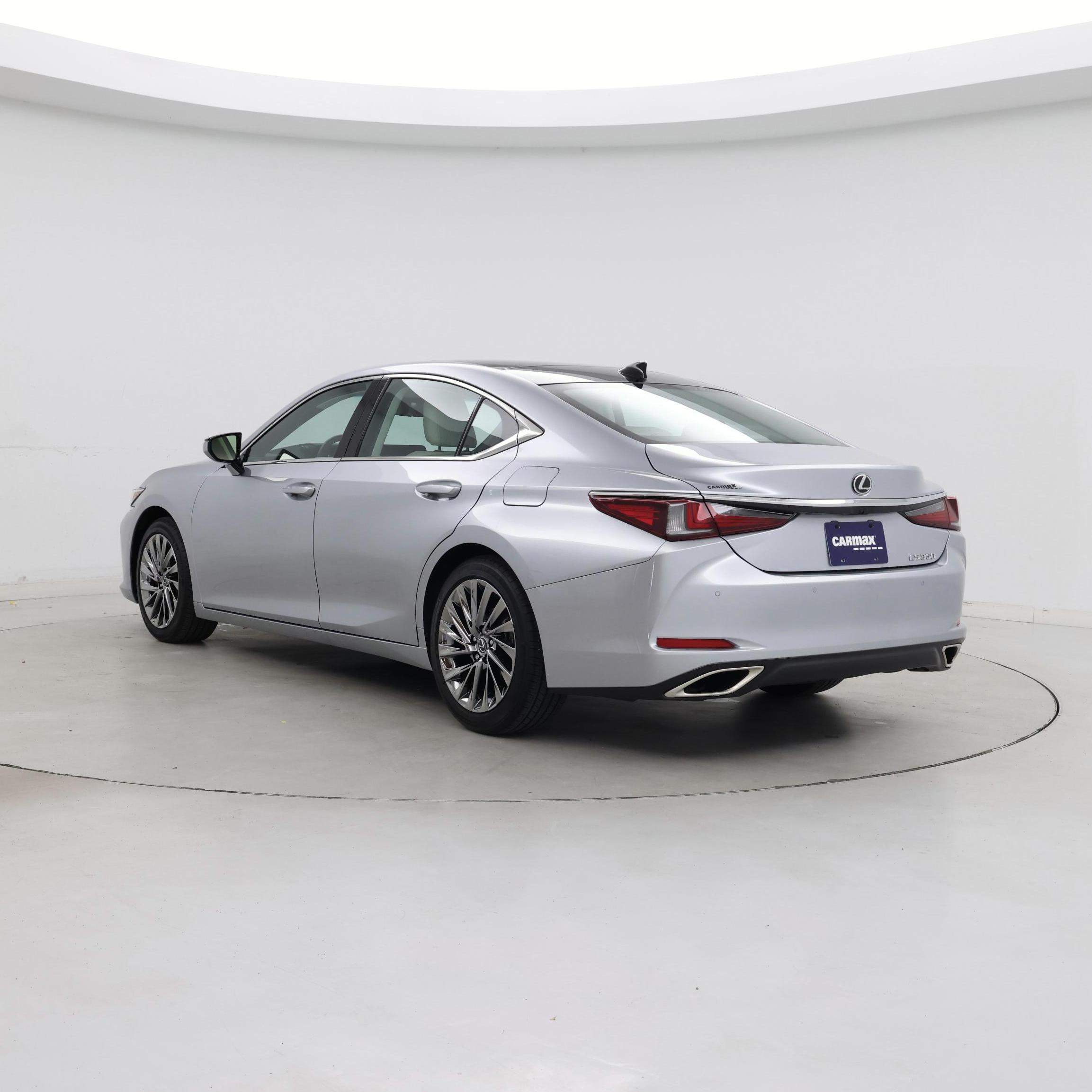 Thumbnail: 2024 Lexus ES - 2