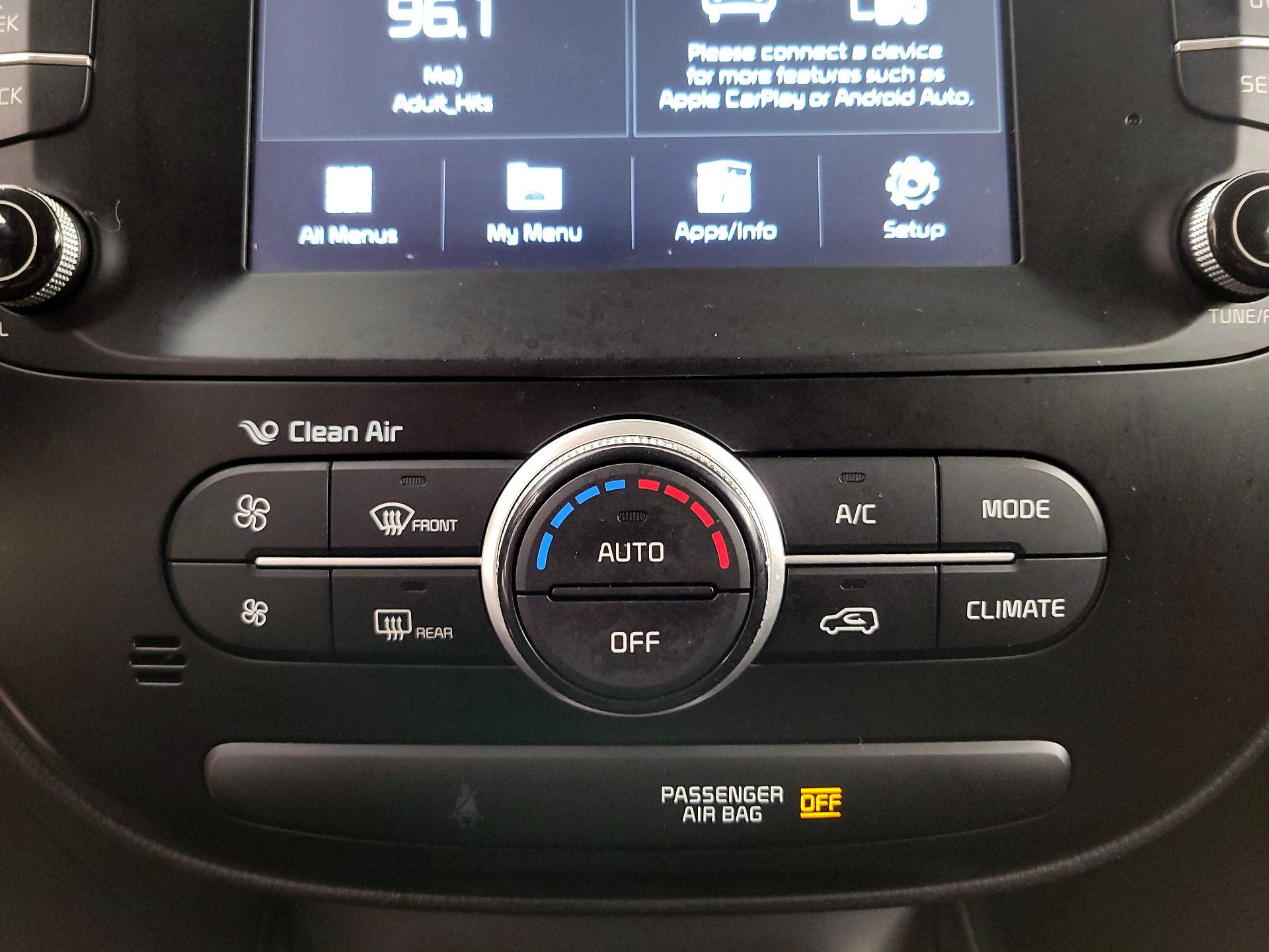 Thumbnail: 2018 Kia Soul - 16