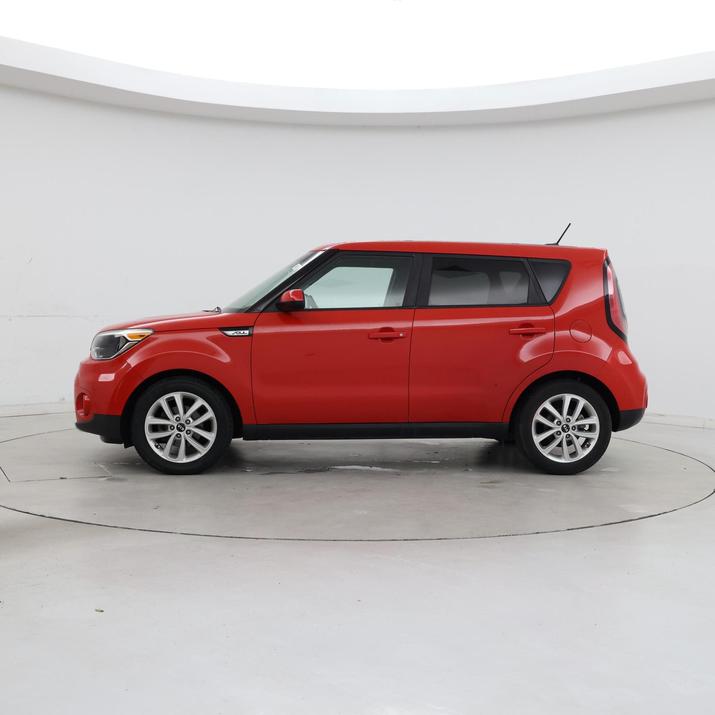 Thumbnail: 2018 Kia Soul - 3